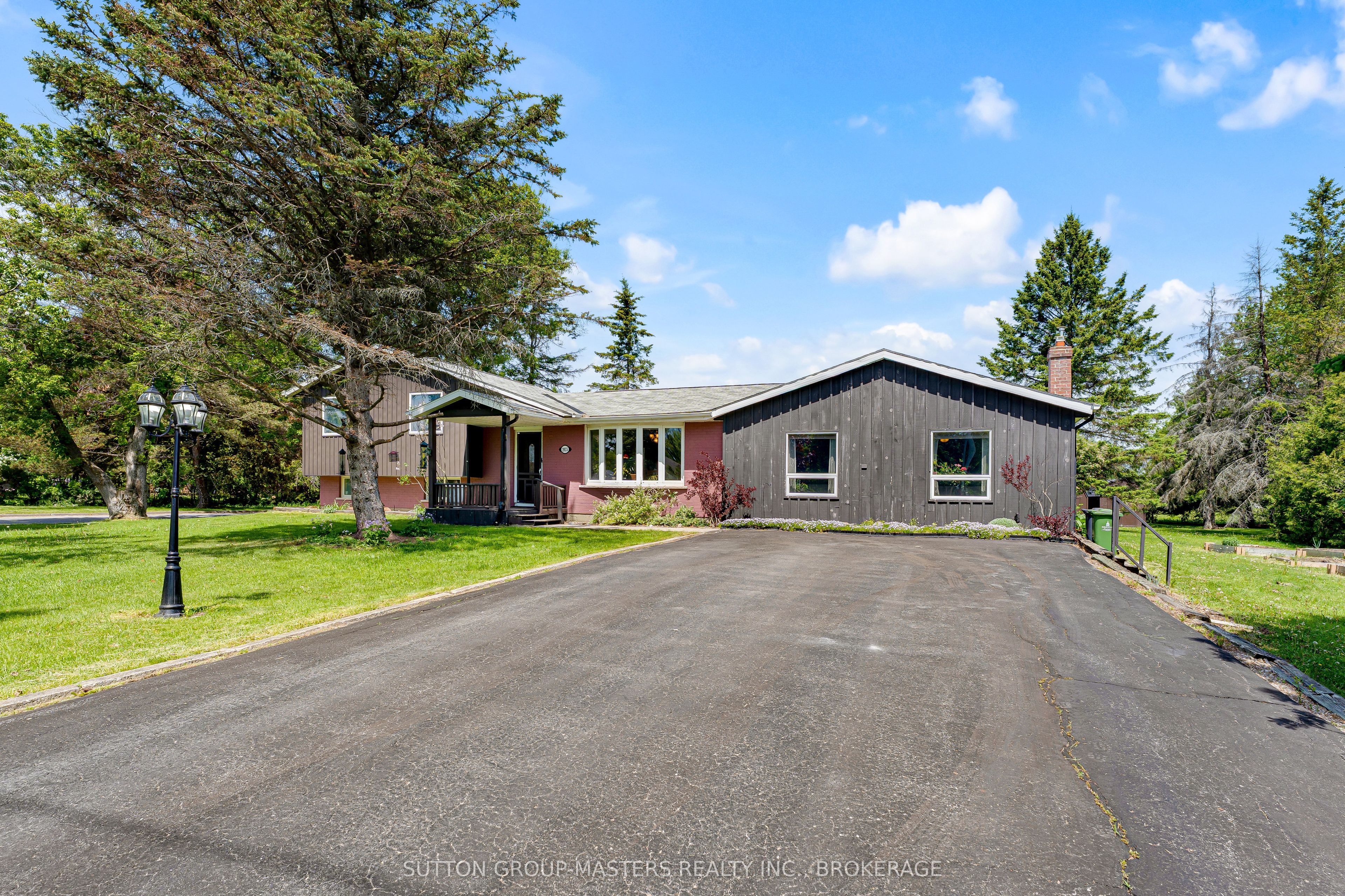 2025 Cole Hill Road Property Photo 2