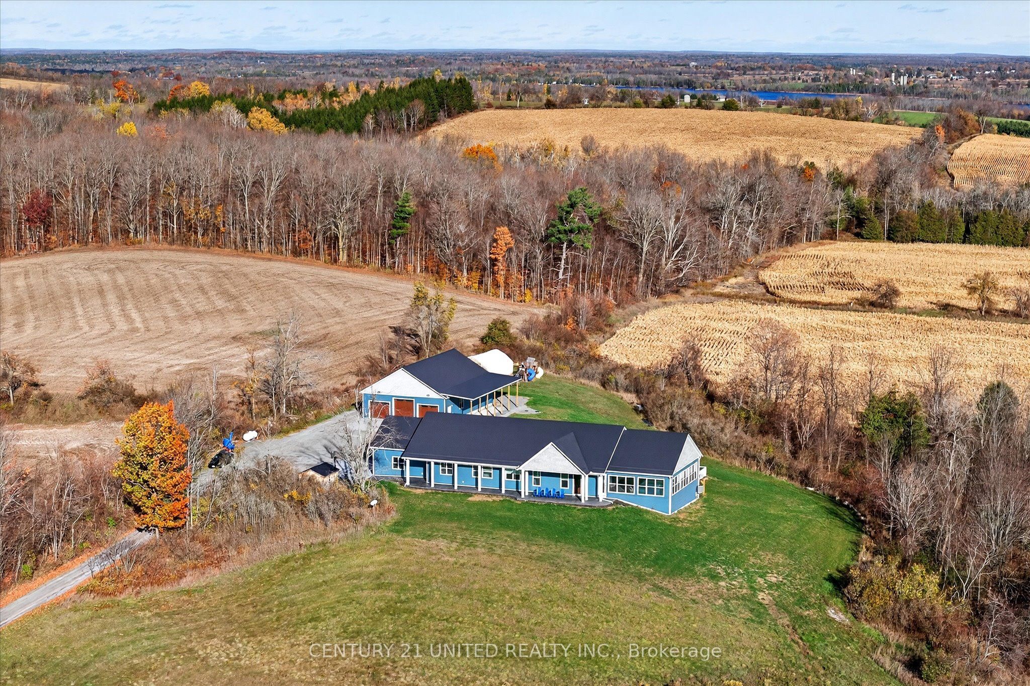 1717 Asphodel 10th Line Property Photo 2