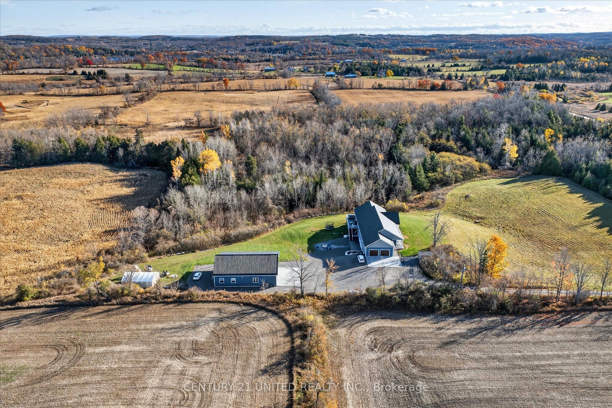 1717 Asphodel 10th Line Property Photo 9