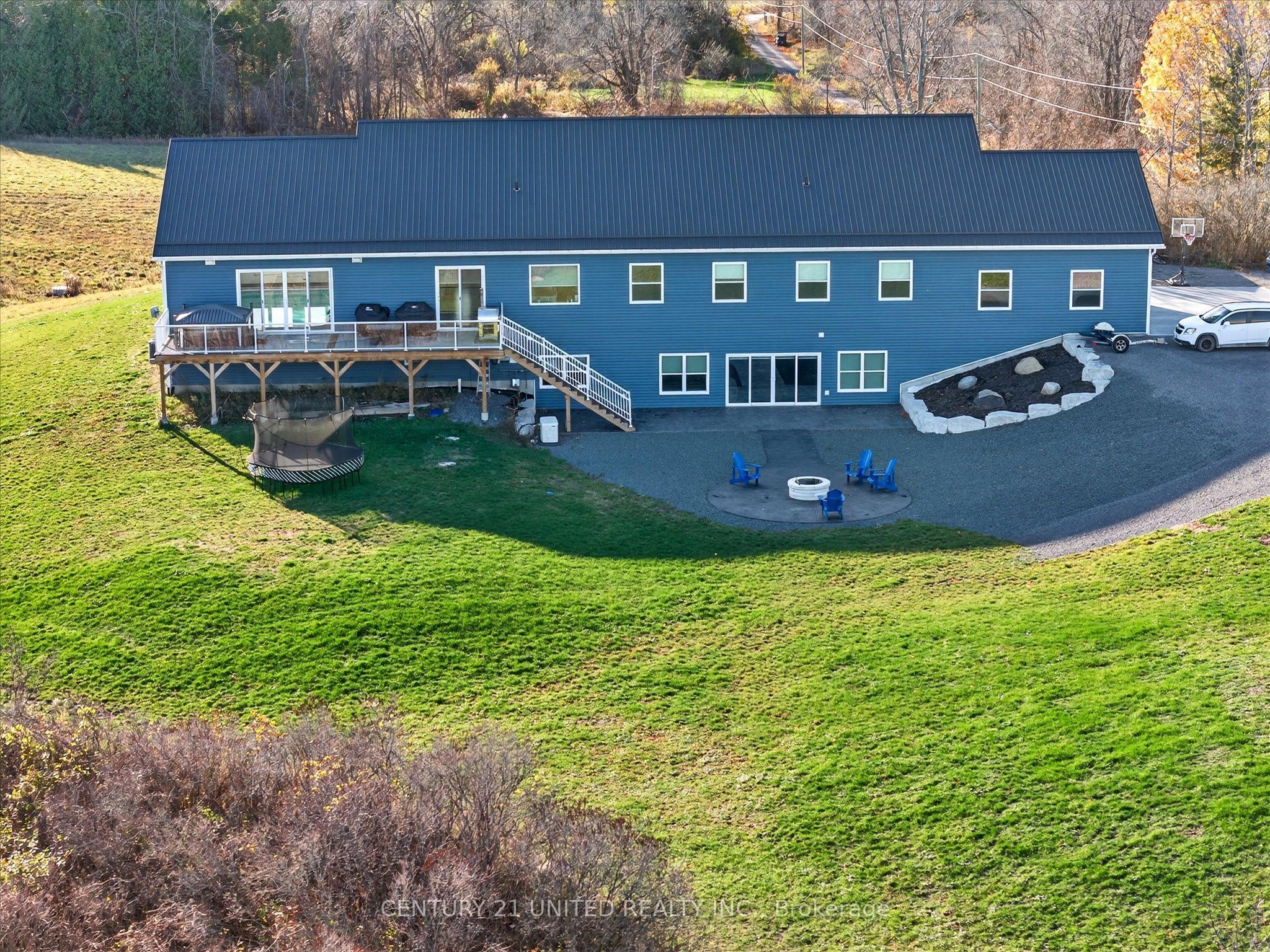 1717 Asphodel 10th Line Property Photo 12