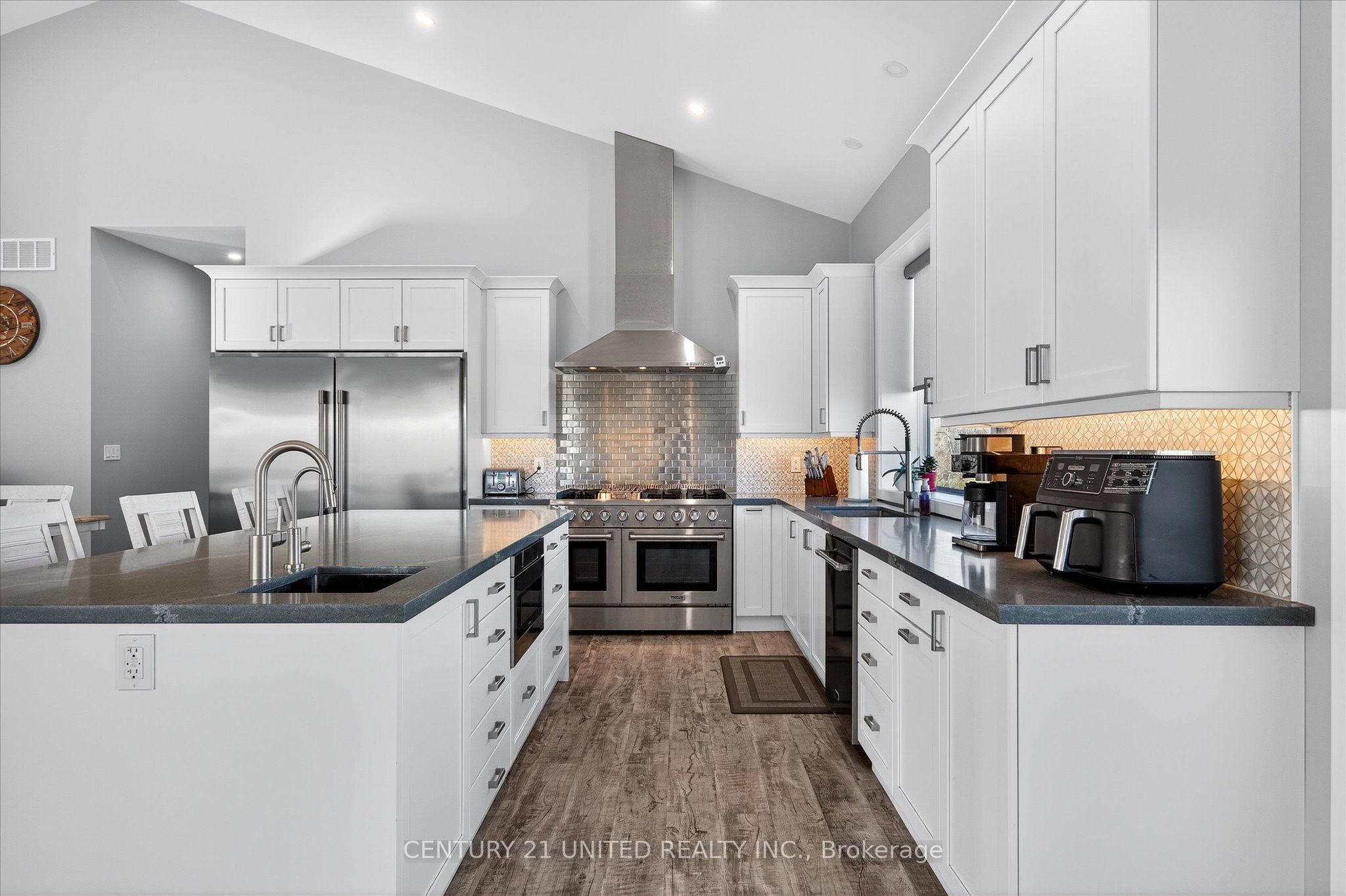 1717 Asphodel 10th Line Property Photo 17
