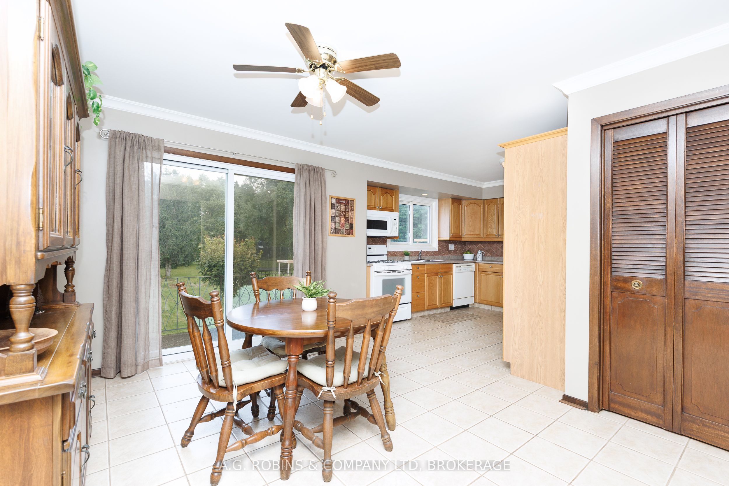 12 Berkley Avenue Property Photo 6