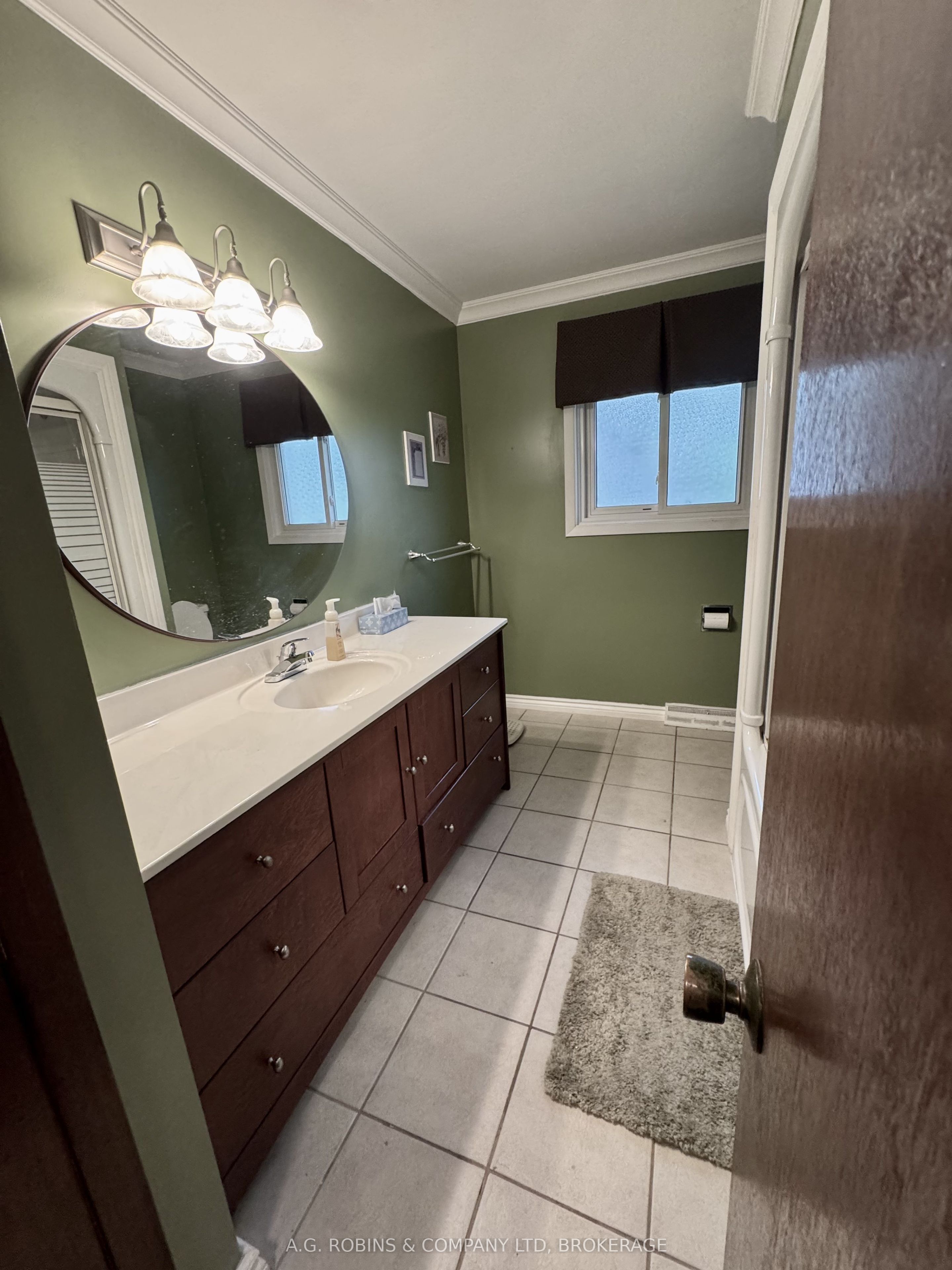 12 Berkley Avenue Property Photo 12