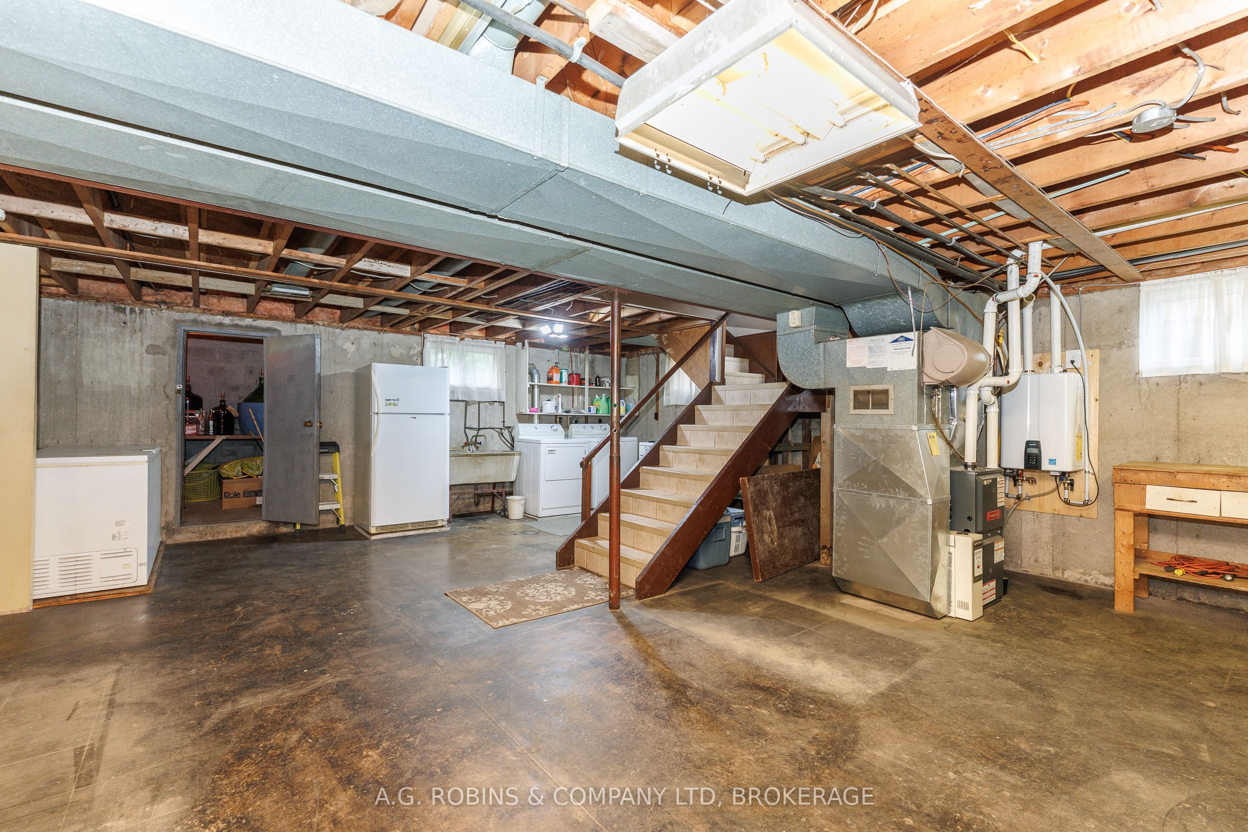 12 Berkley Avenue Property Photo 20