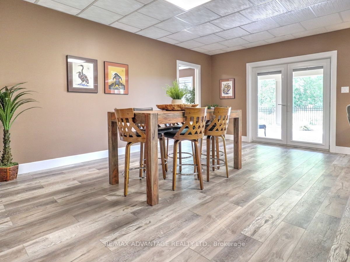 240 Edgewater Boulevard Property Photo 35