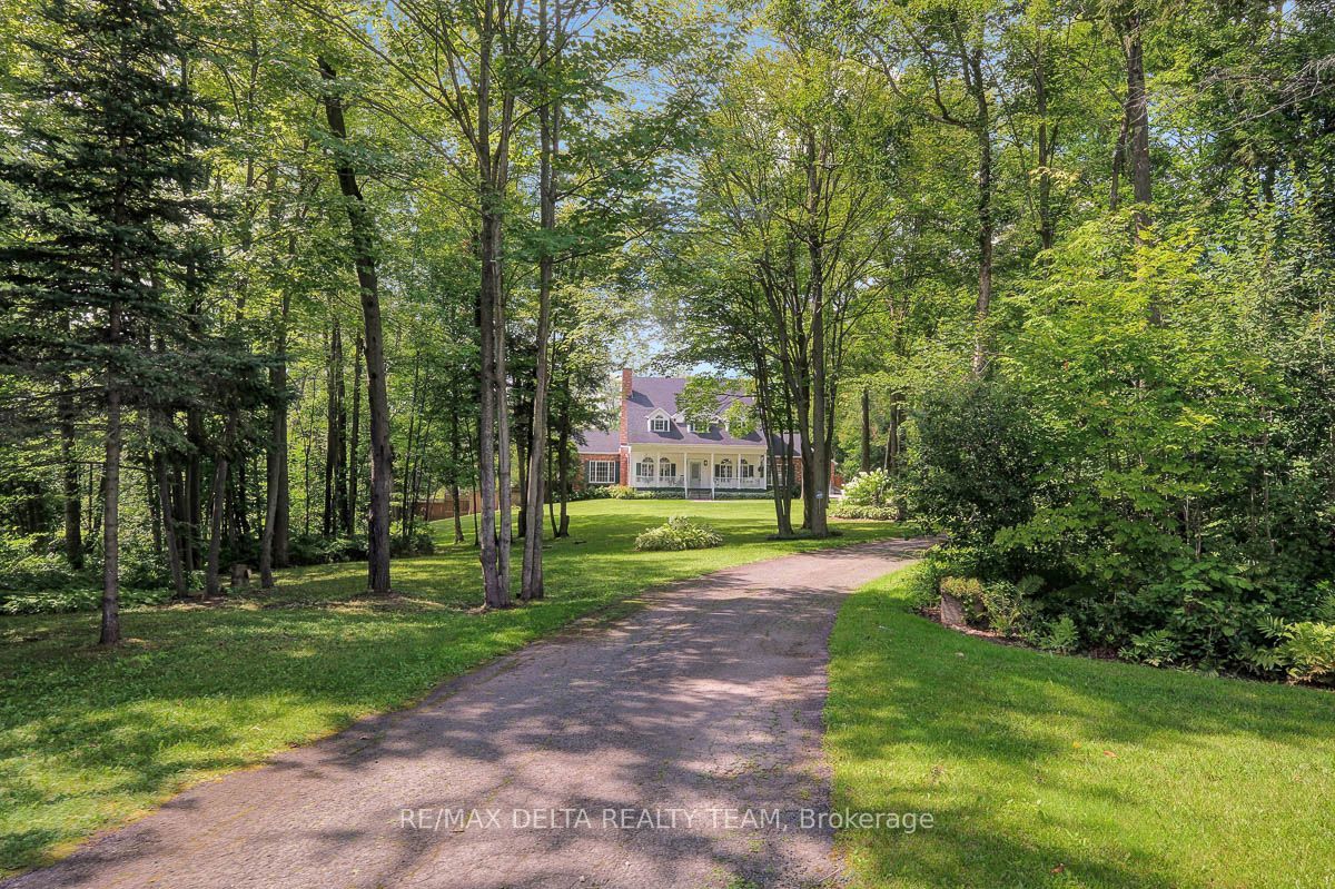4230 Boundary Road N Property Photo 3
