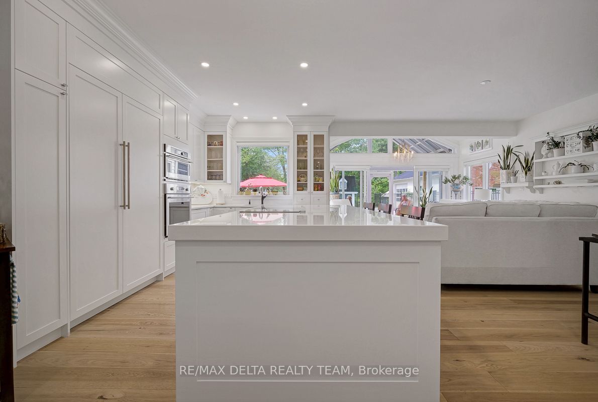4230 Boundary Road N Property Photo 17