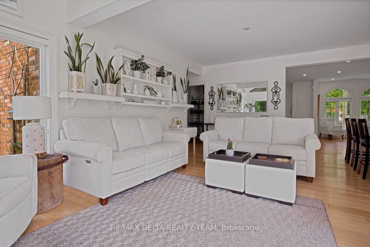 4230 Boundary Road N Property Photo 22