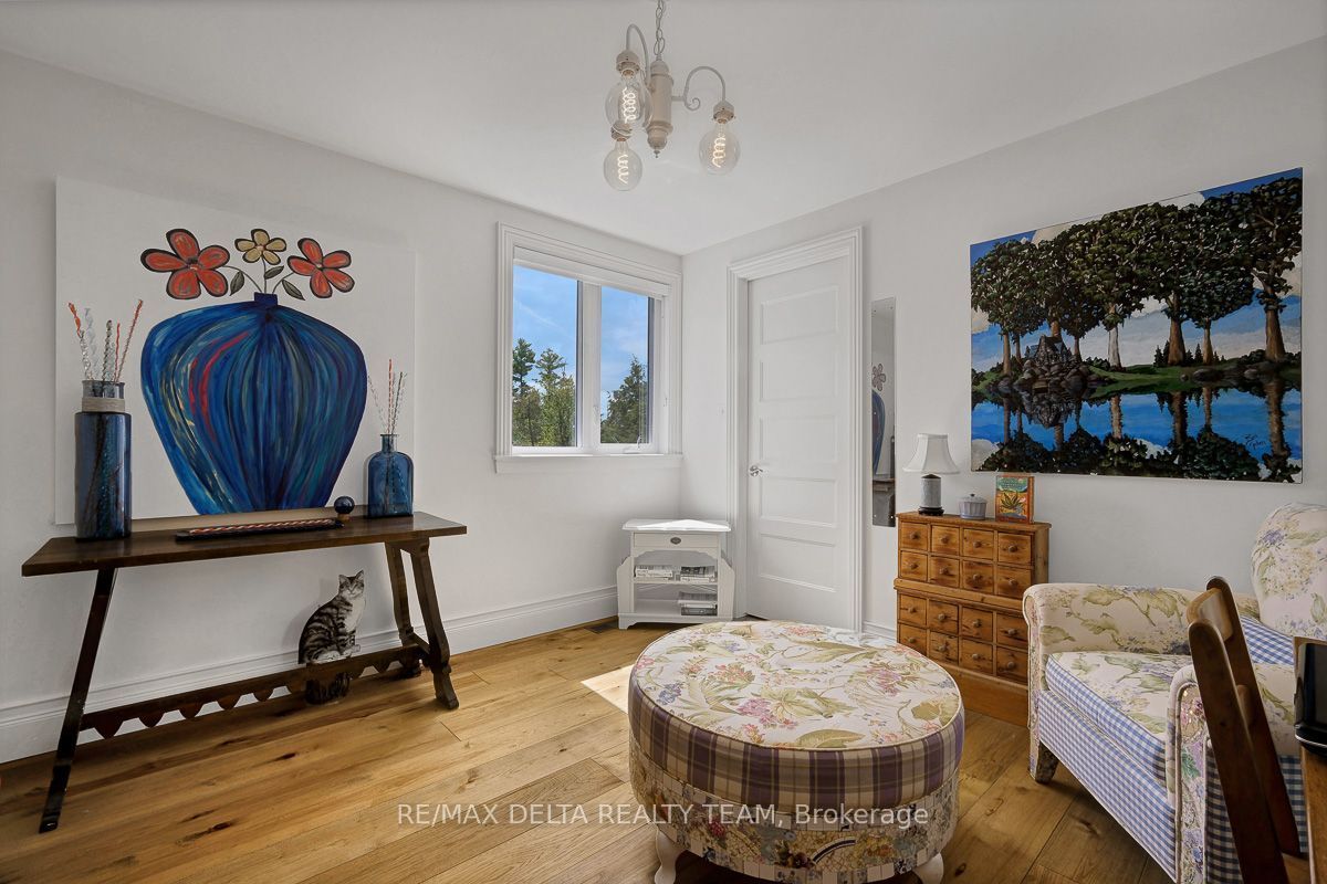 4230 Boundary Road N Property Photo 38