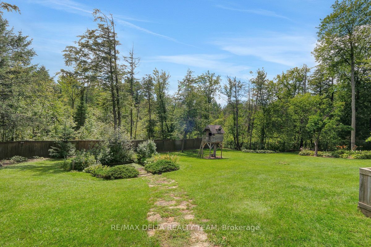 4230 Boundary Road N Property Photo 43