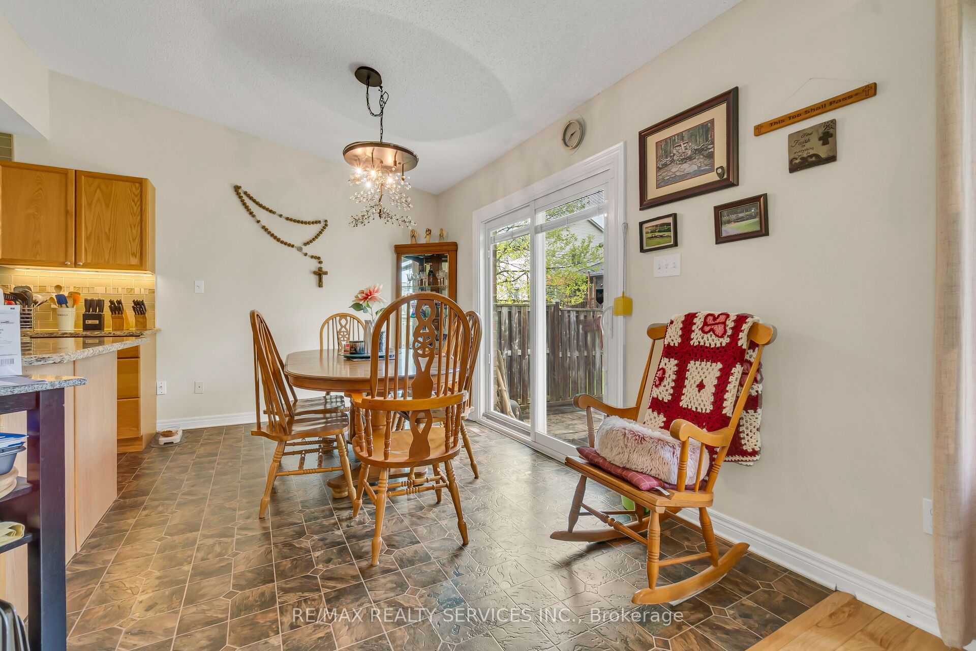 752 North Leaksdale Circle Property Photo 12