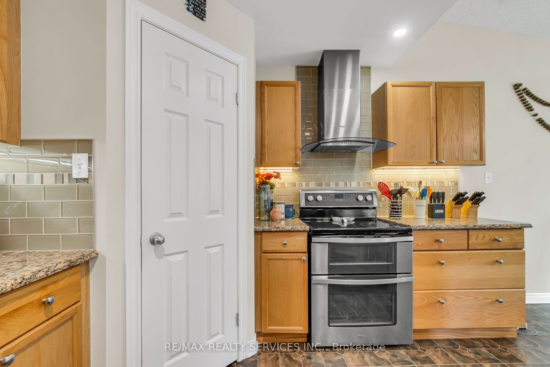 752 North Leaksdale Circle Property Photo 15