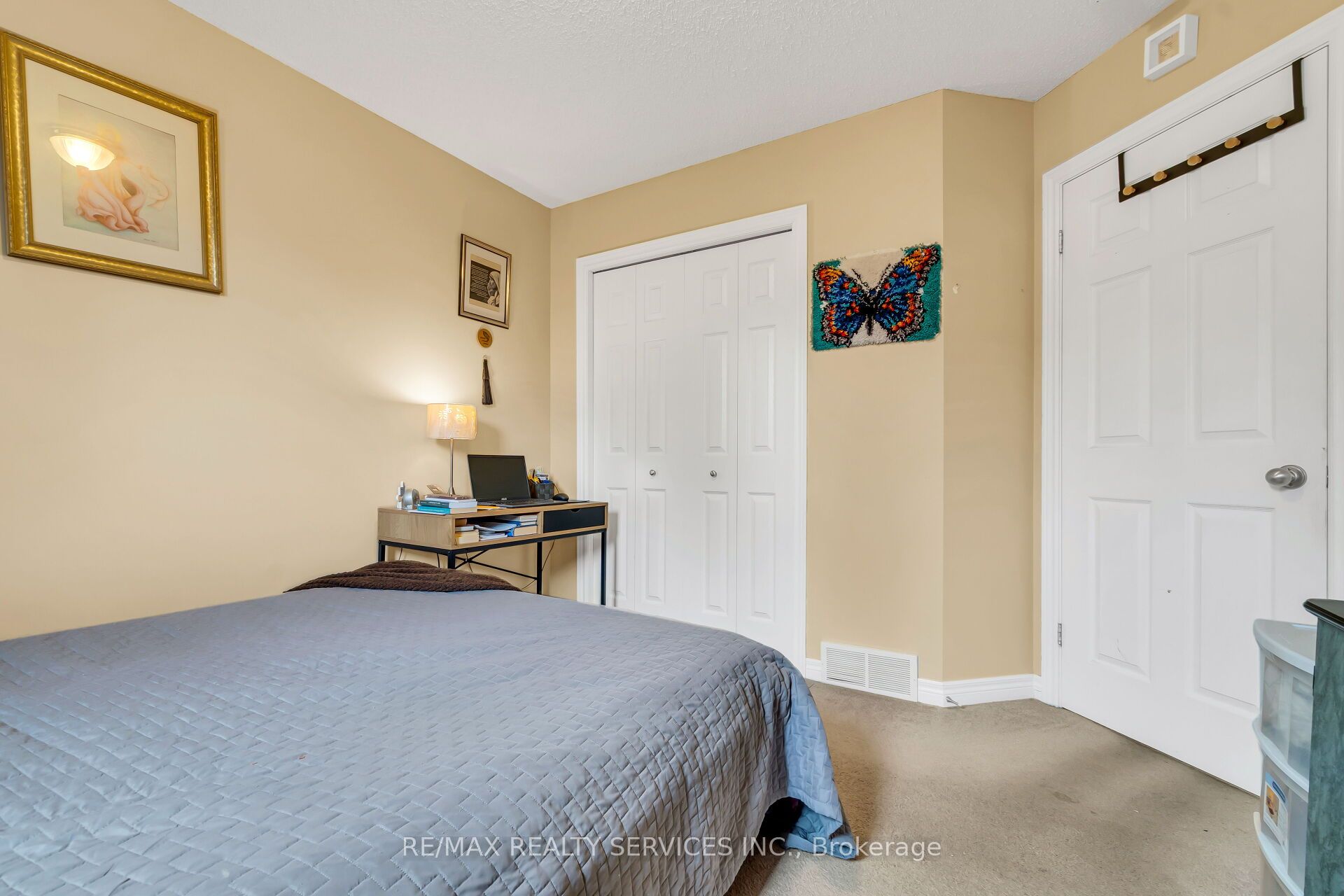 752 North Leaksdale Circle Property Photo 27