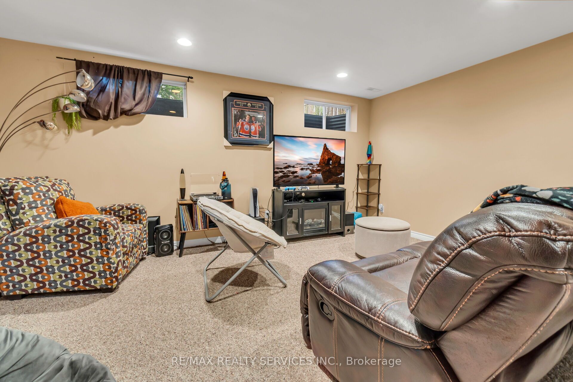 752 North Leaksdale Circle Property Photo 33