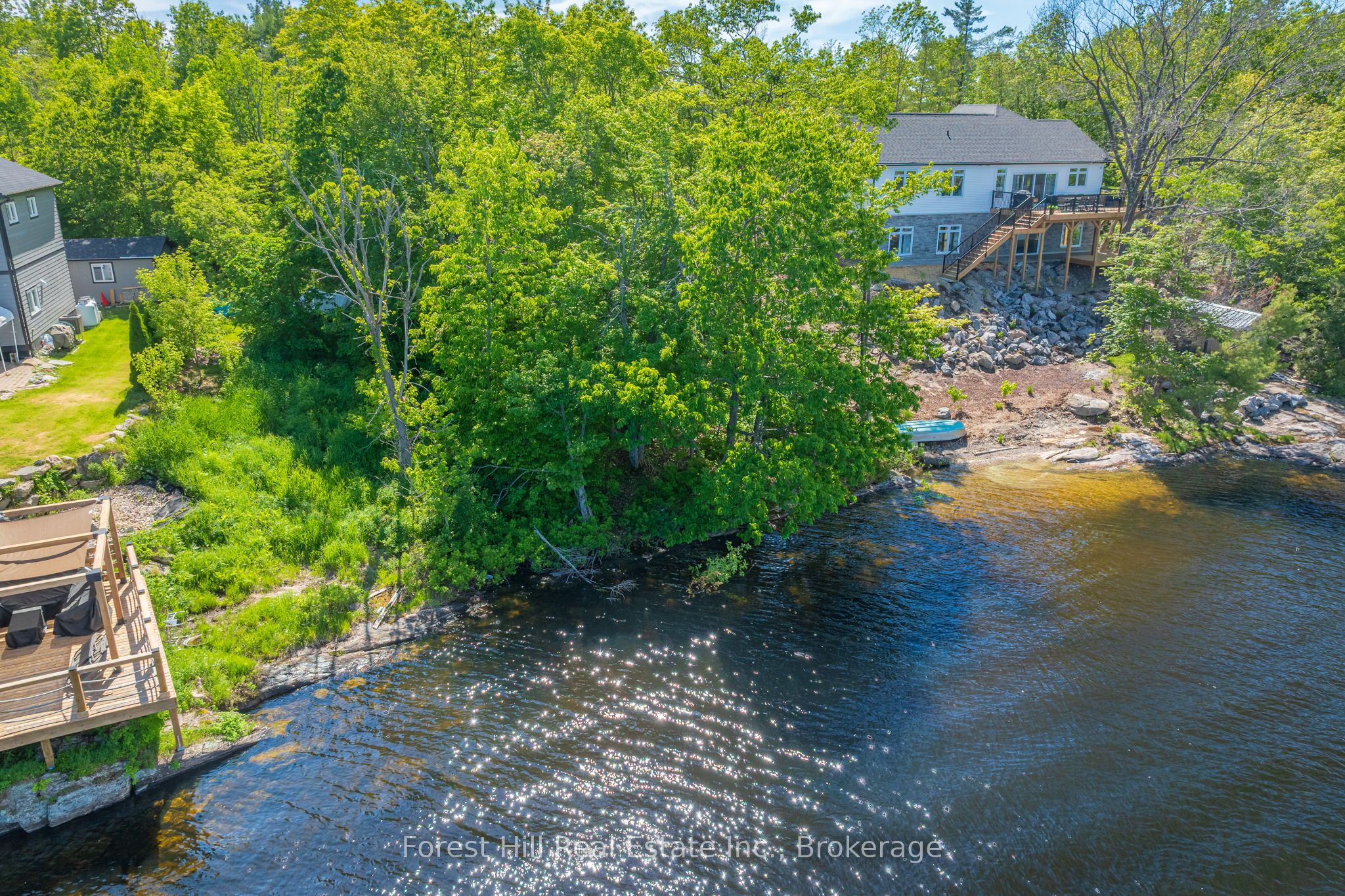 18 Hawkins Point Road Property Photo 14