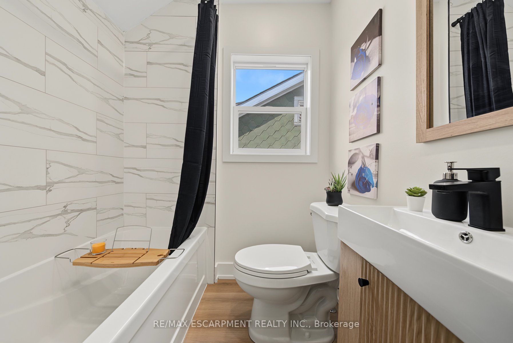 234 Balmoral Avenue S Property Photo 20