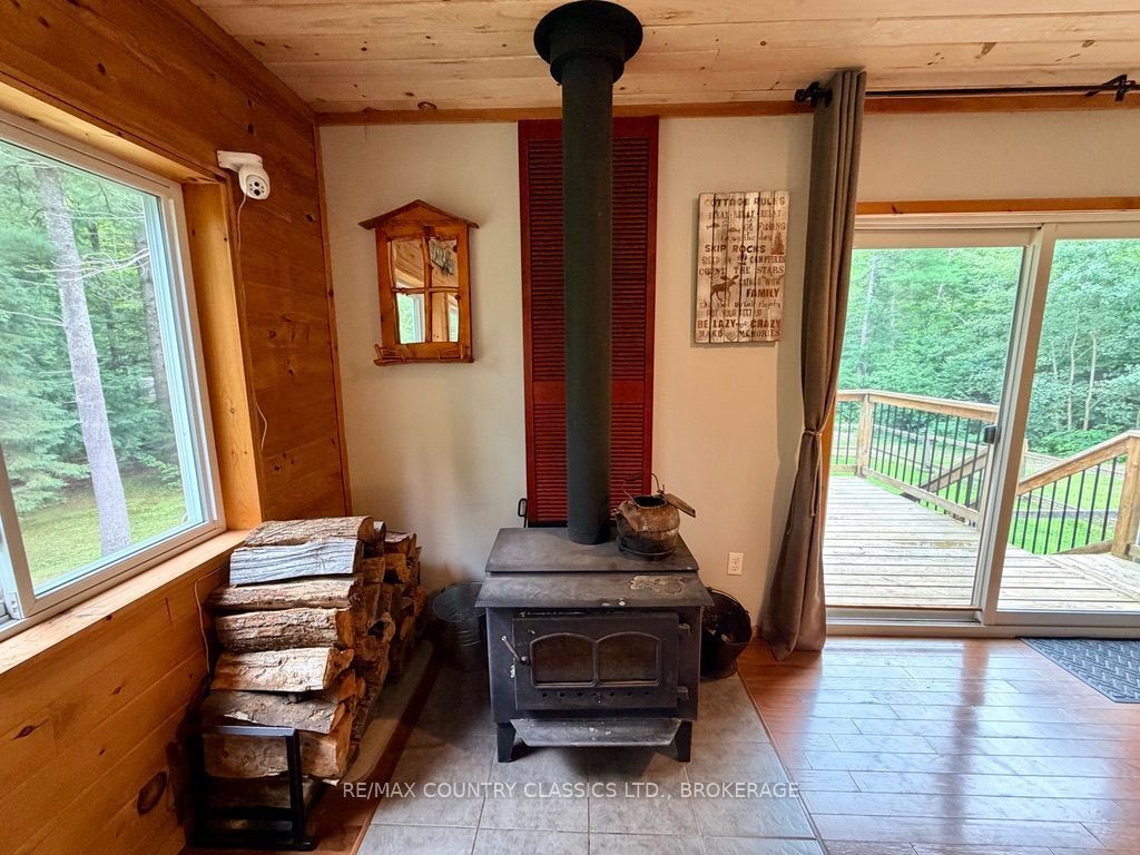 1068c Jacques Bay Road Property Photo 4