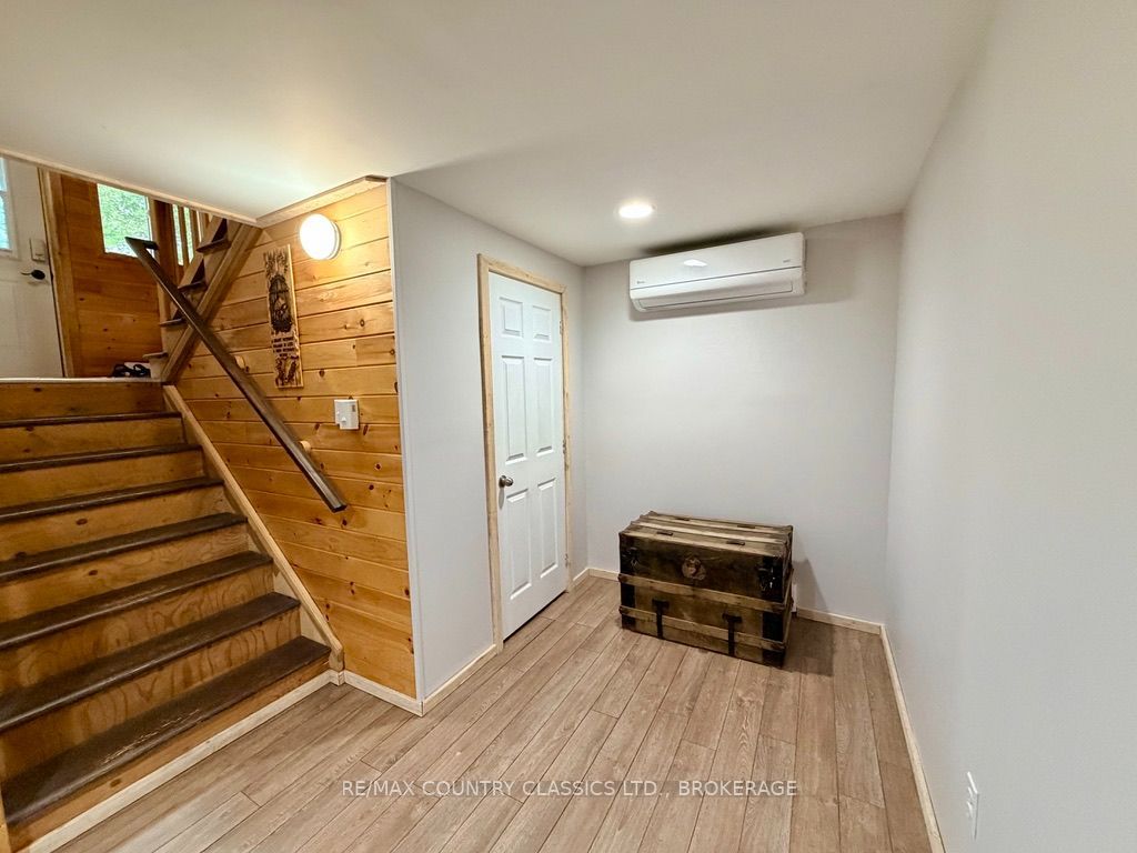 1068c Jacques Bay Road Property Photo 15