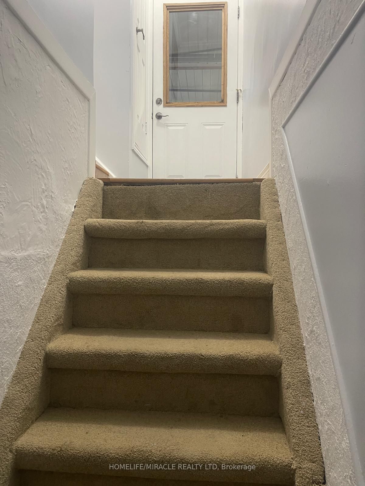 87 Renny Crescent Property Photo 13