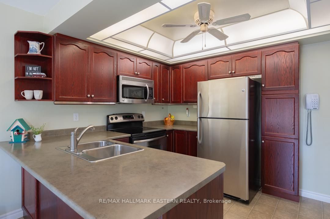 20 Ferguson Place Property Photo 7