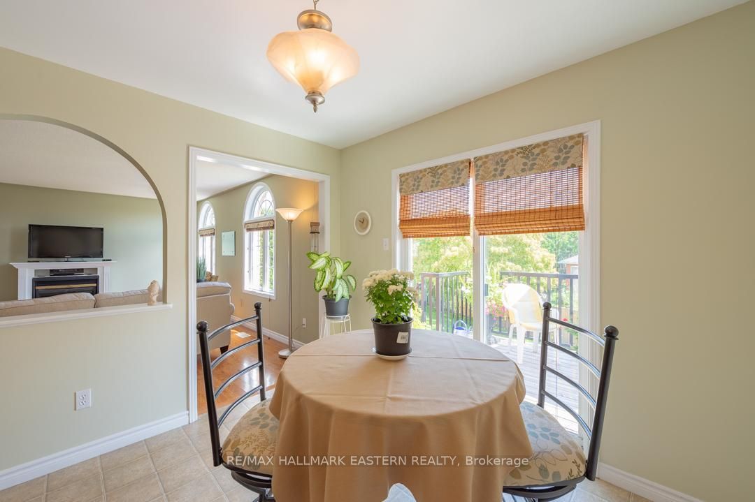 20 Ferguson Place Property Photo 8