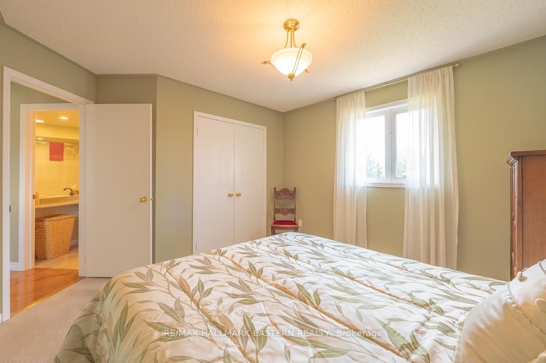 20 Ferguson Place Property Photo 13