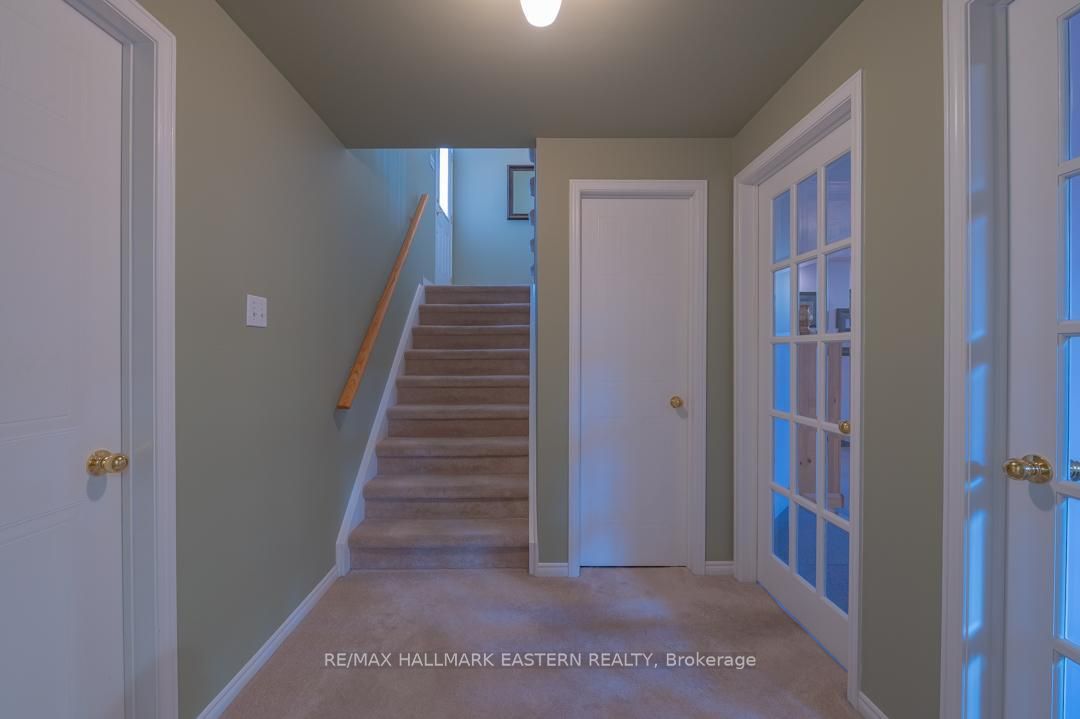 20 Ferguson Place Property Photo 22