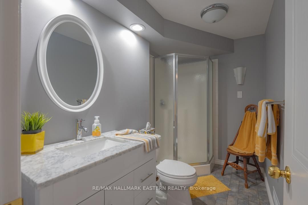 20 Ferguson Place Property Photo 23