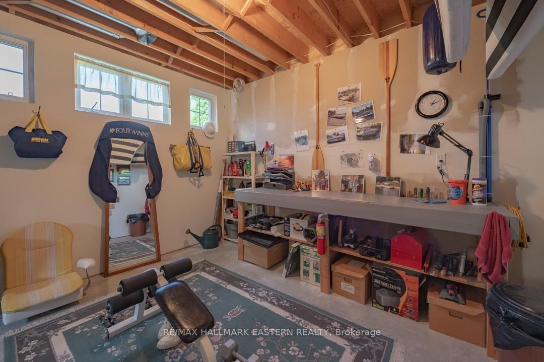 20 Ferguson Place Property Photo 24