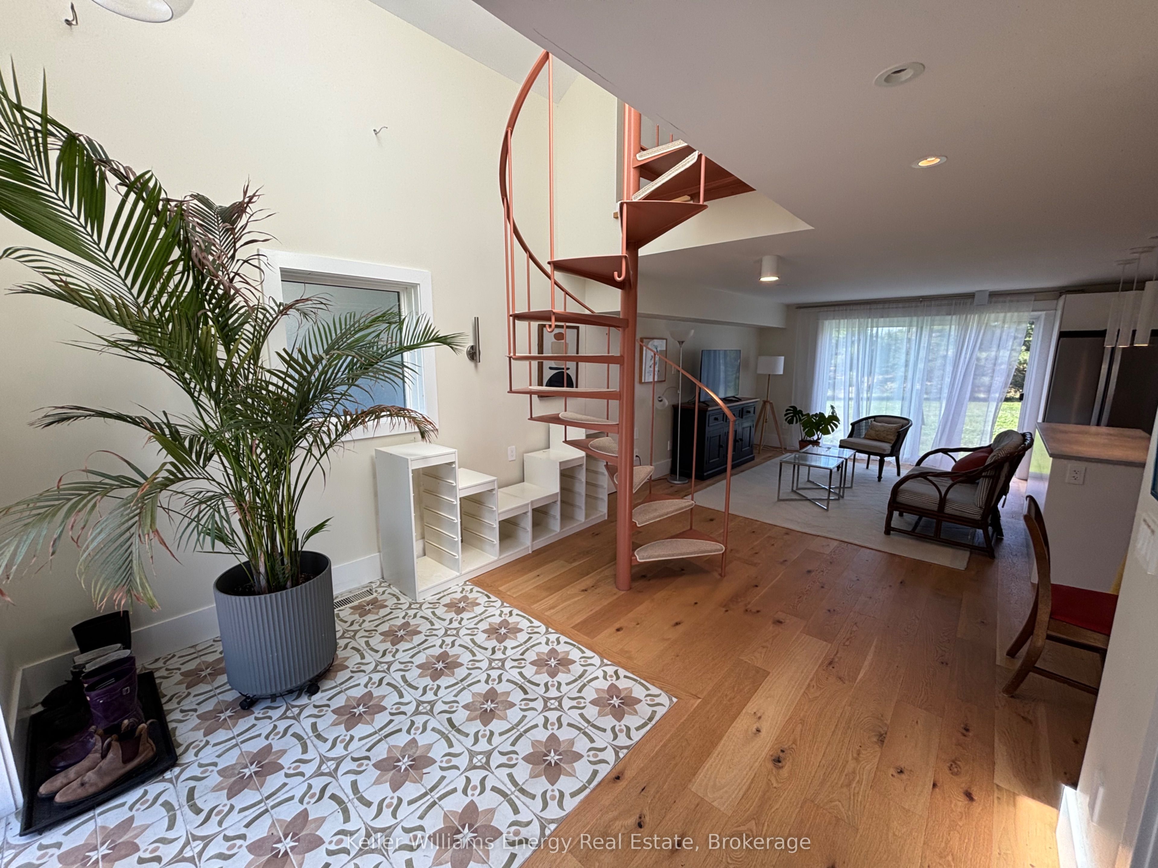 18683 Loyalist Parkway 2 Property Photo 6
