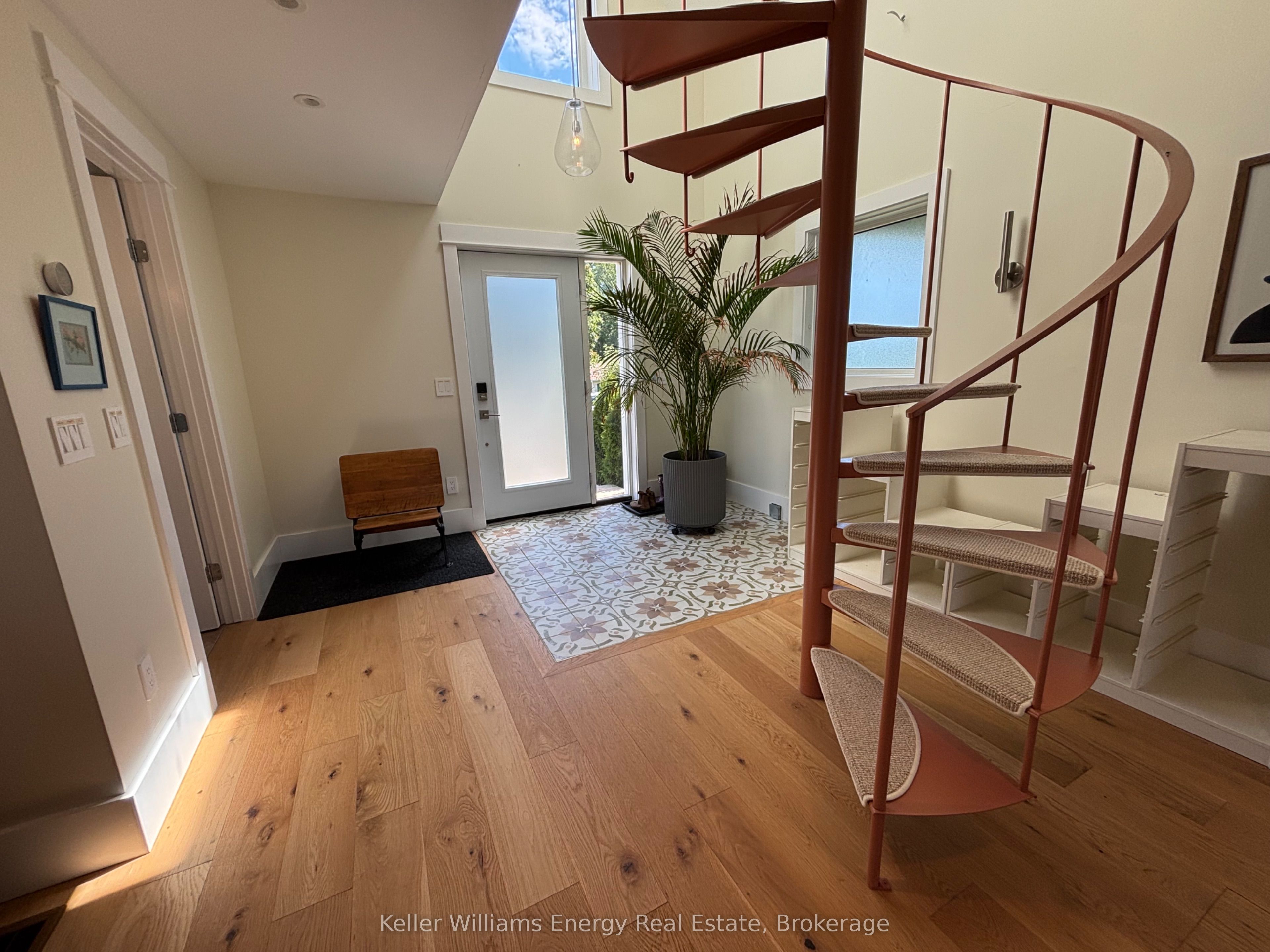 18683 Loyalist Parkway 2 Property Photo 7