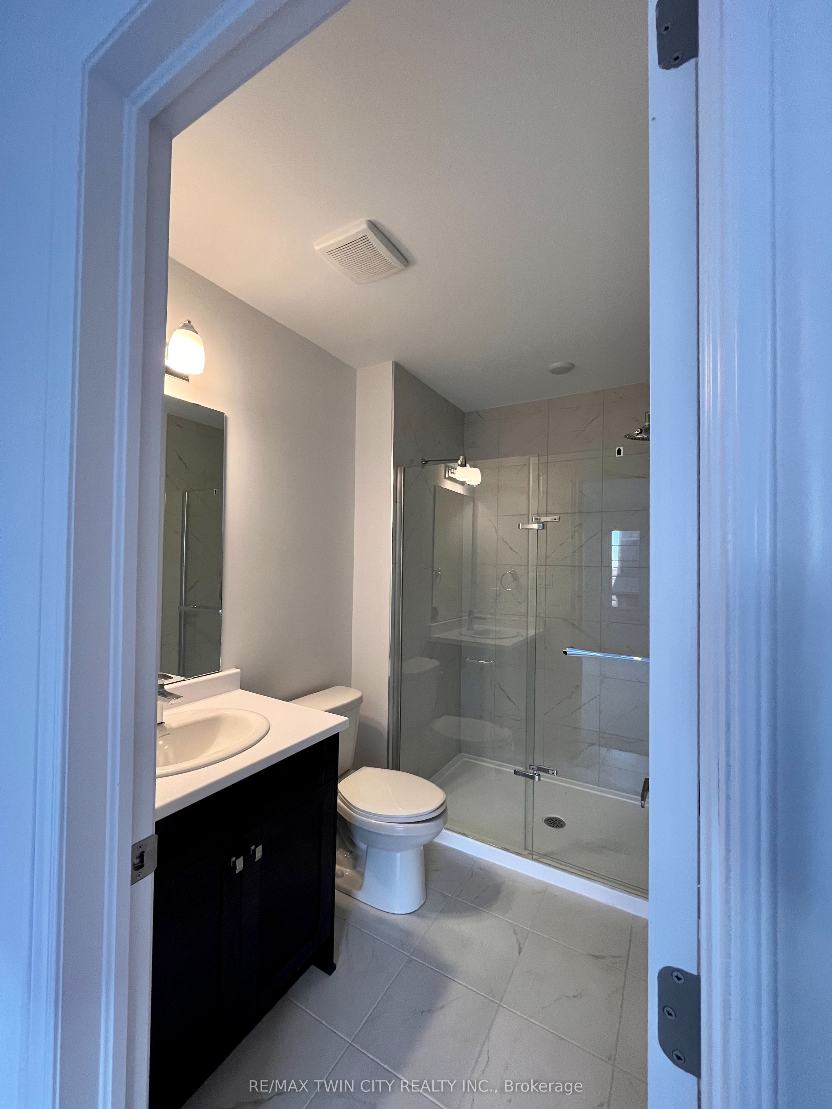 461 Blackburn Drive 2 Property Photo 12