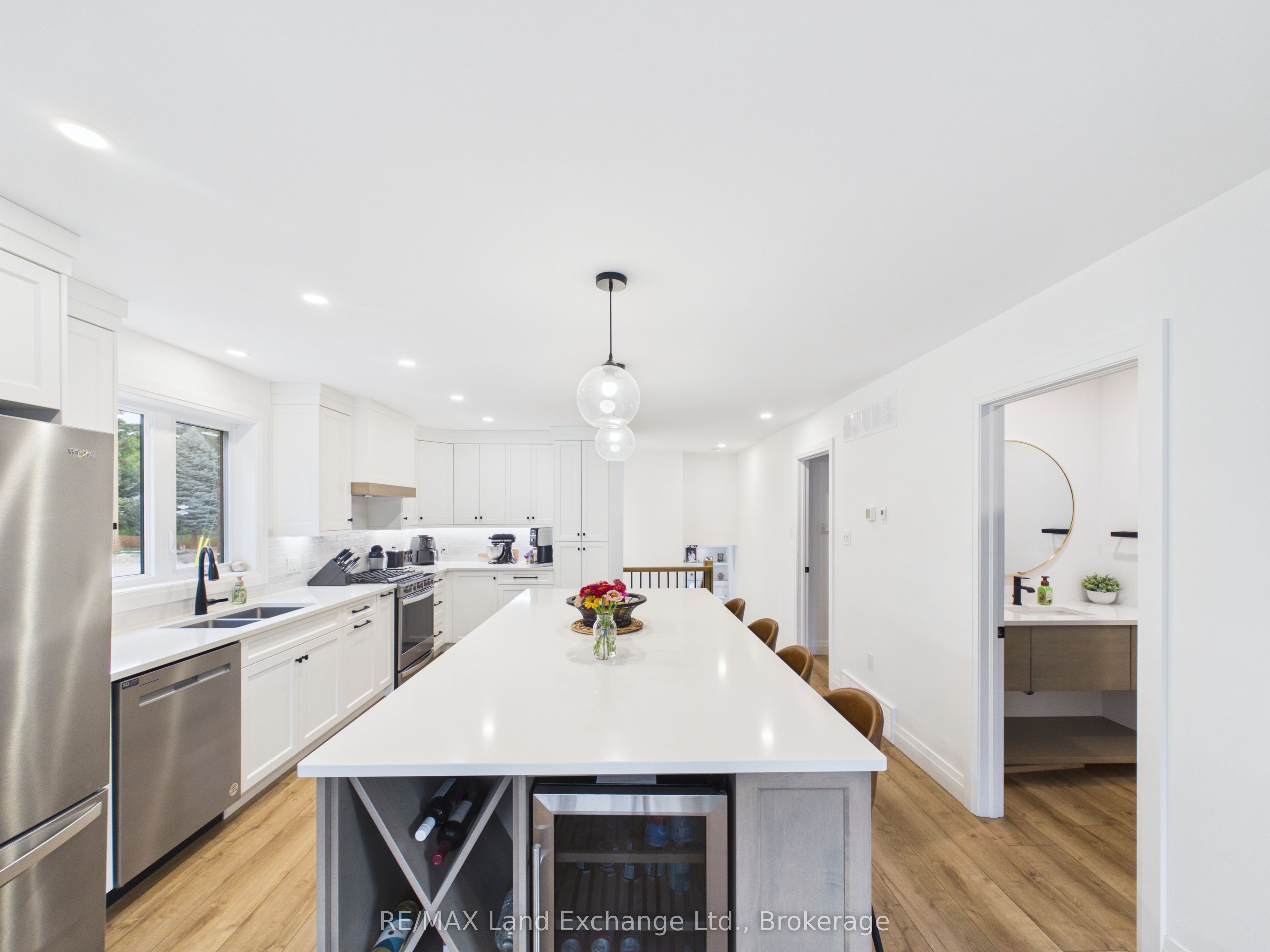 2 Park Street Property Photo 5