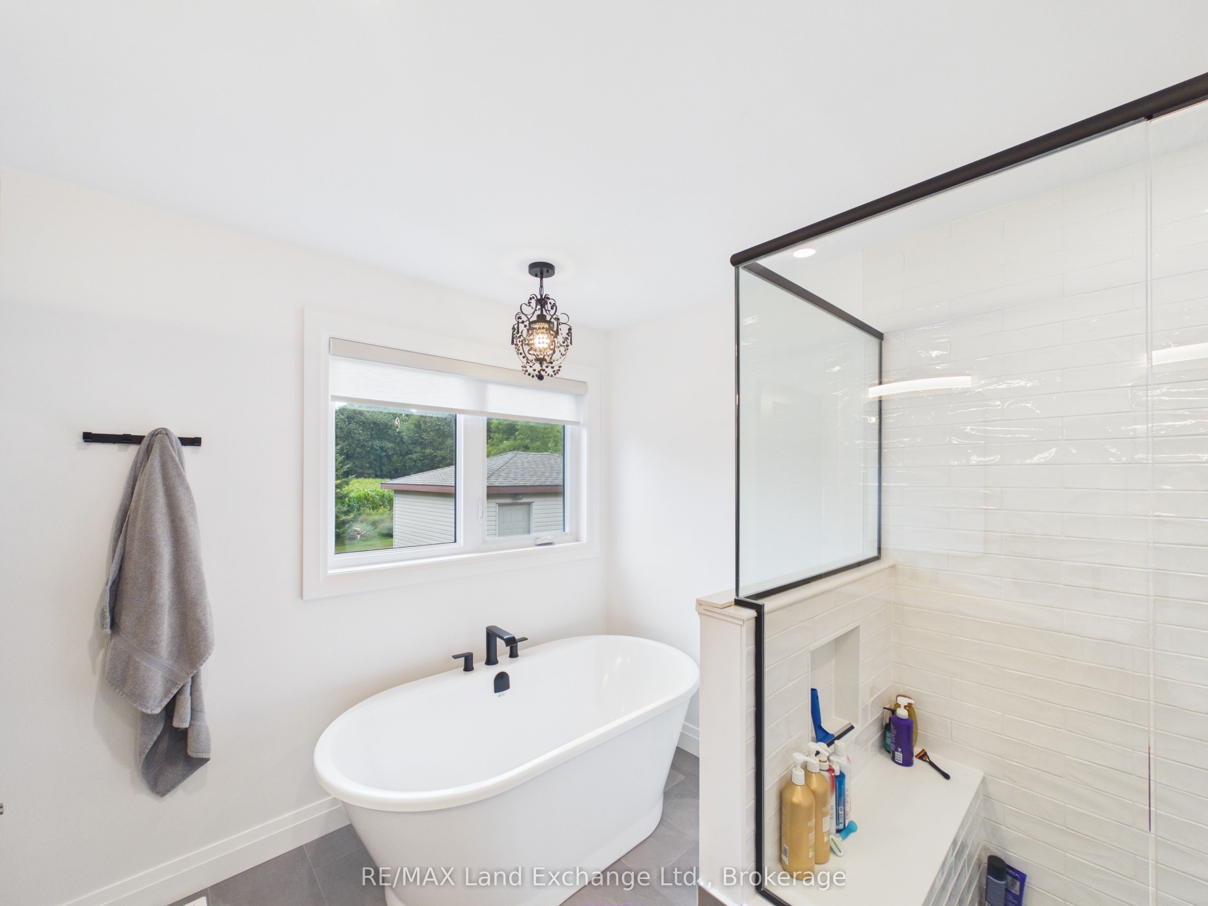 2 Park Street Property Photo 13