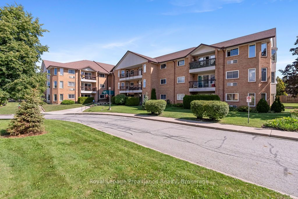 54 Tripp Boulevard 208 Property Photo 1