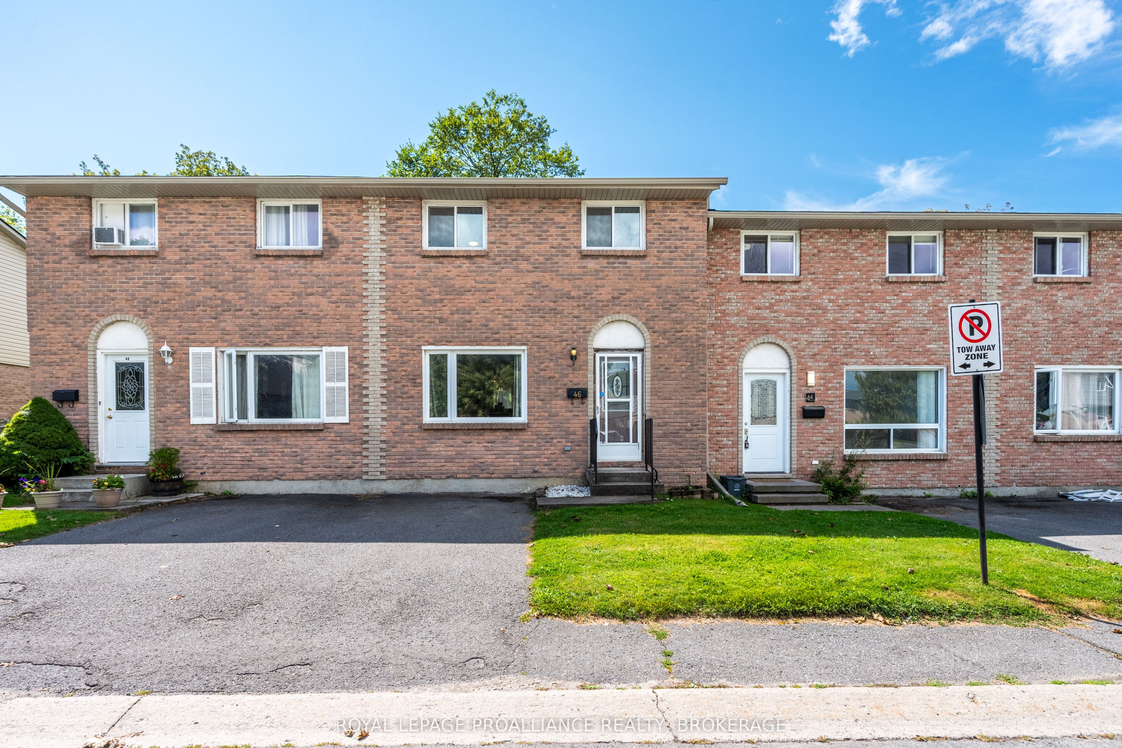 46 Rosemund Crescent Property Photo 2