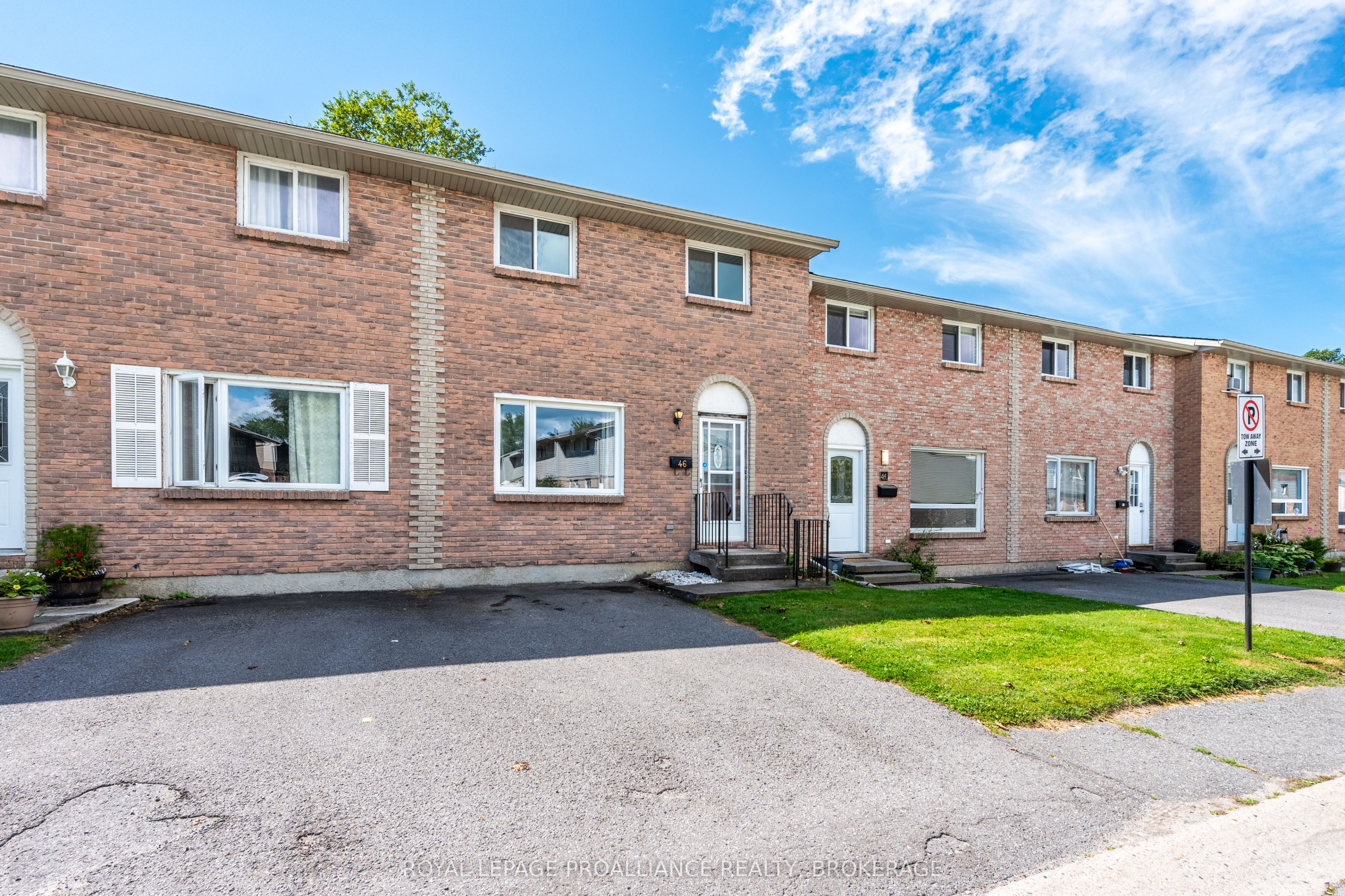 46 Rosemund Crescent Property Photo 3