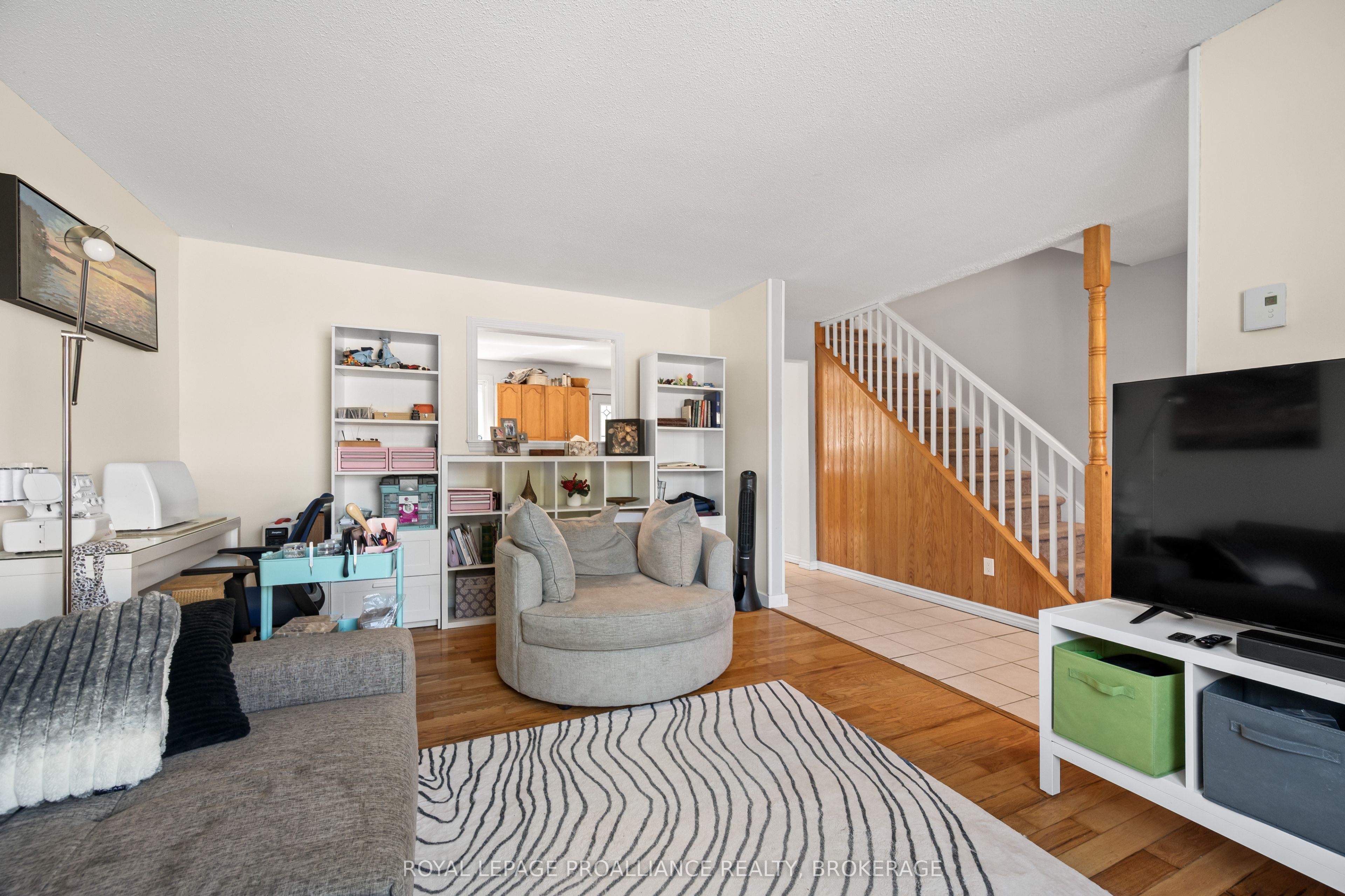 46 Rosemund Crescent Property Photo 8