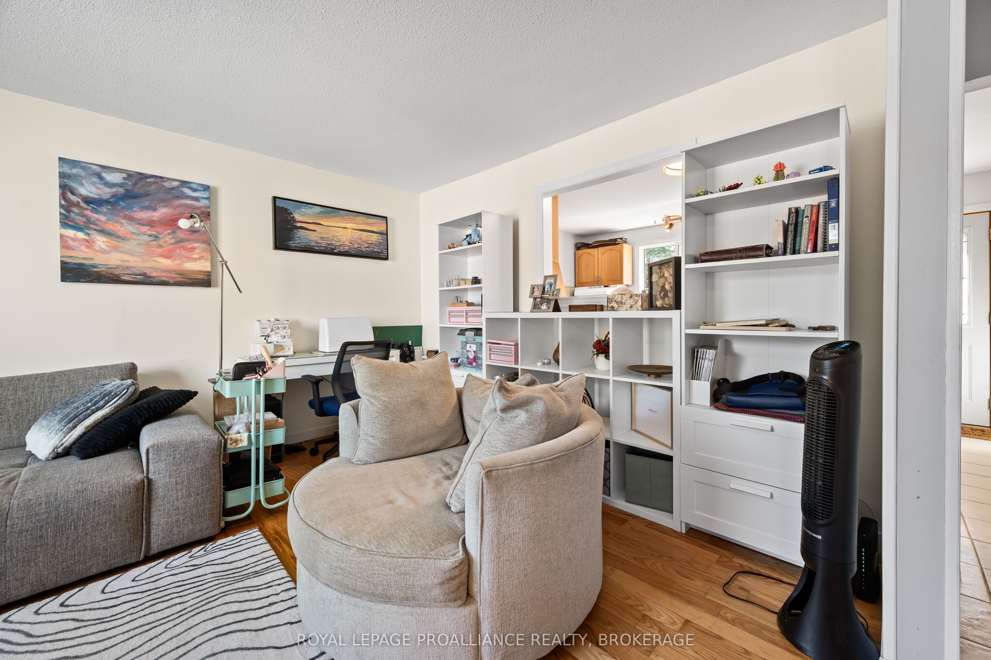 46 Rosemund Crescent Property Photo 9