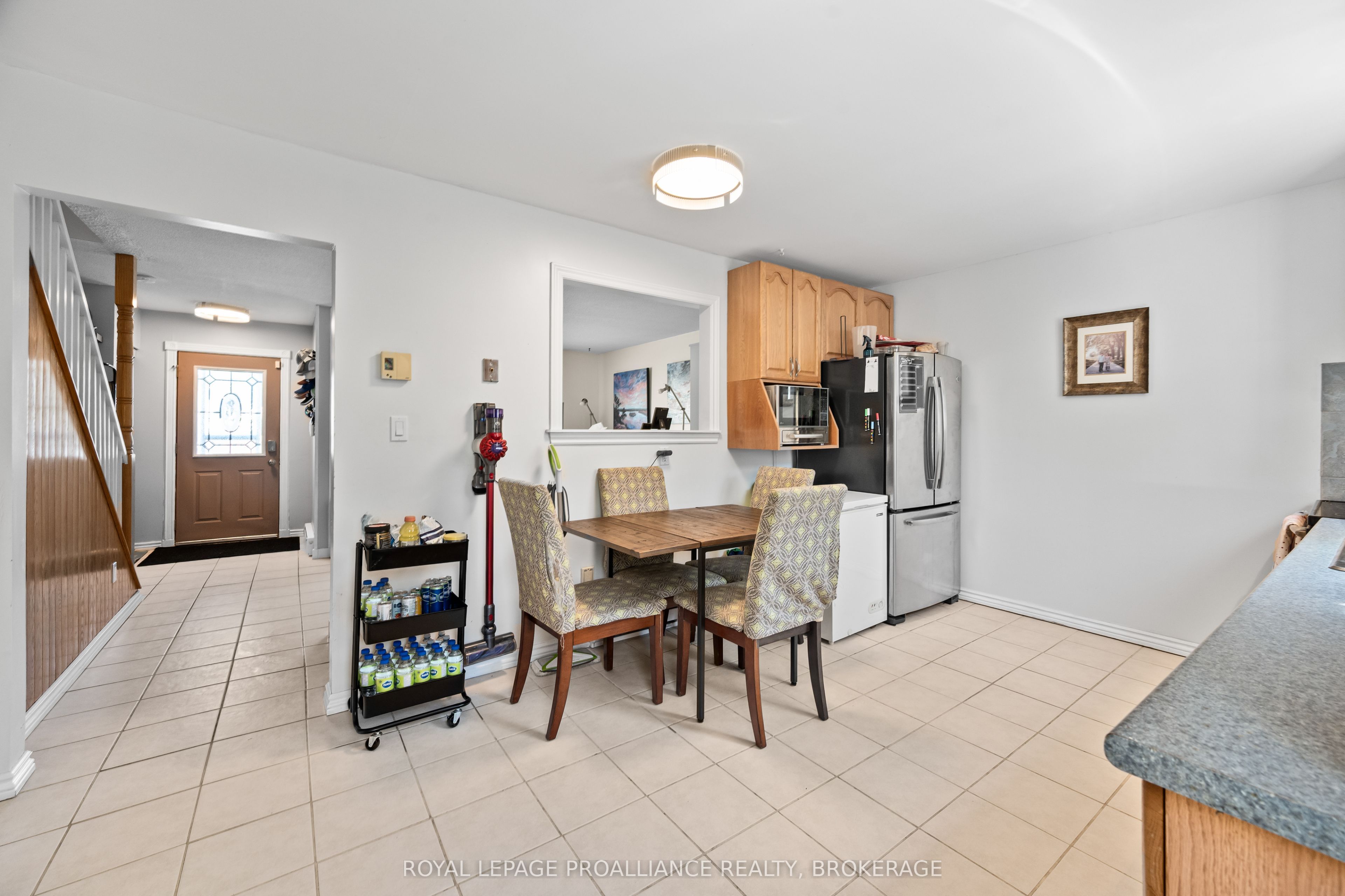 46 Rosemund Crescent Property Photo 11