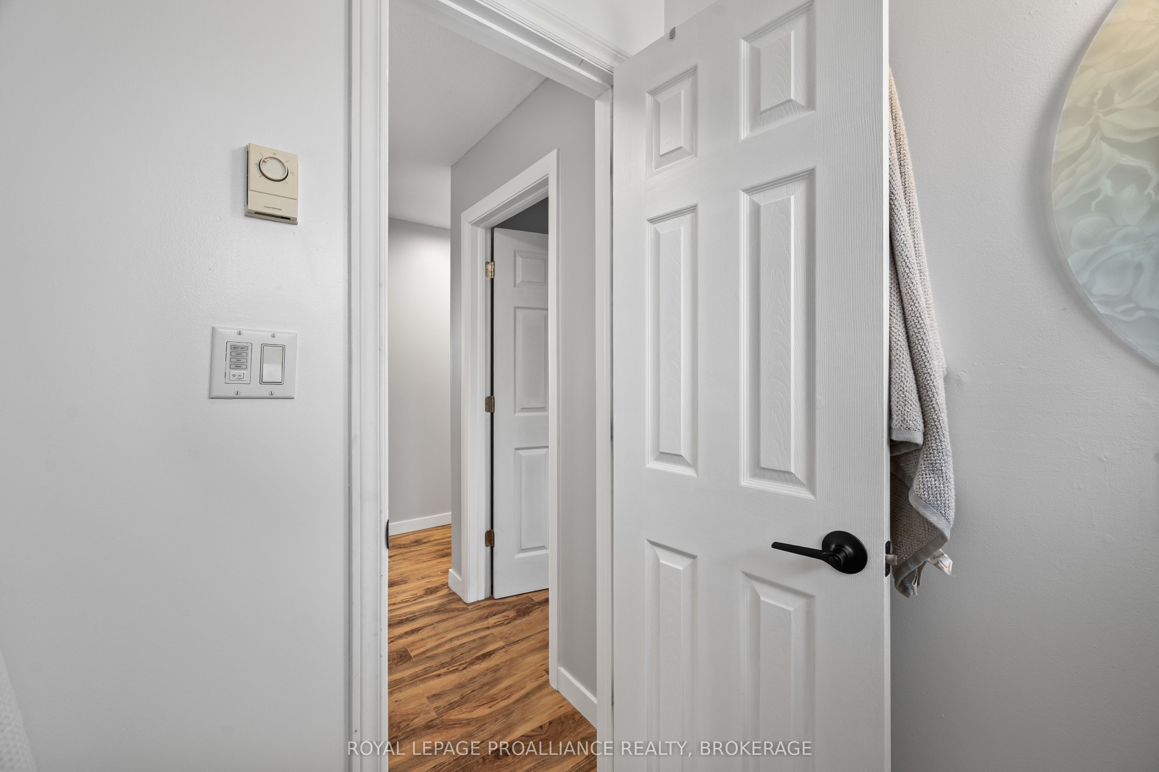 46 Rosemund Crescent Property Photo 19