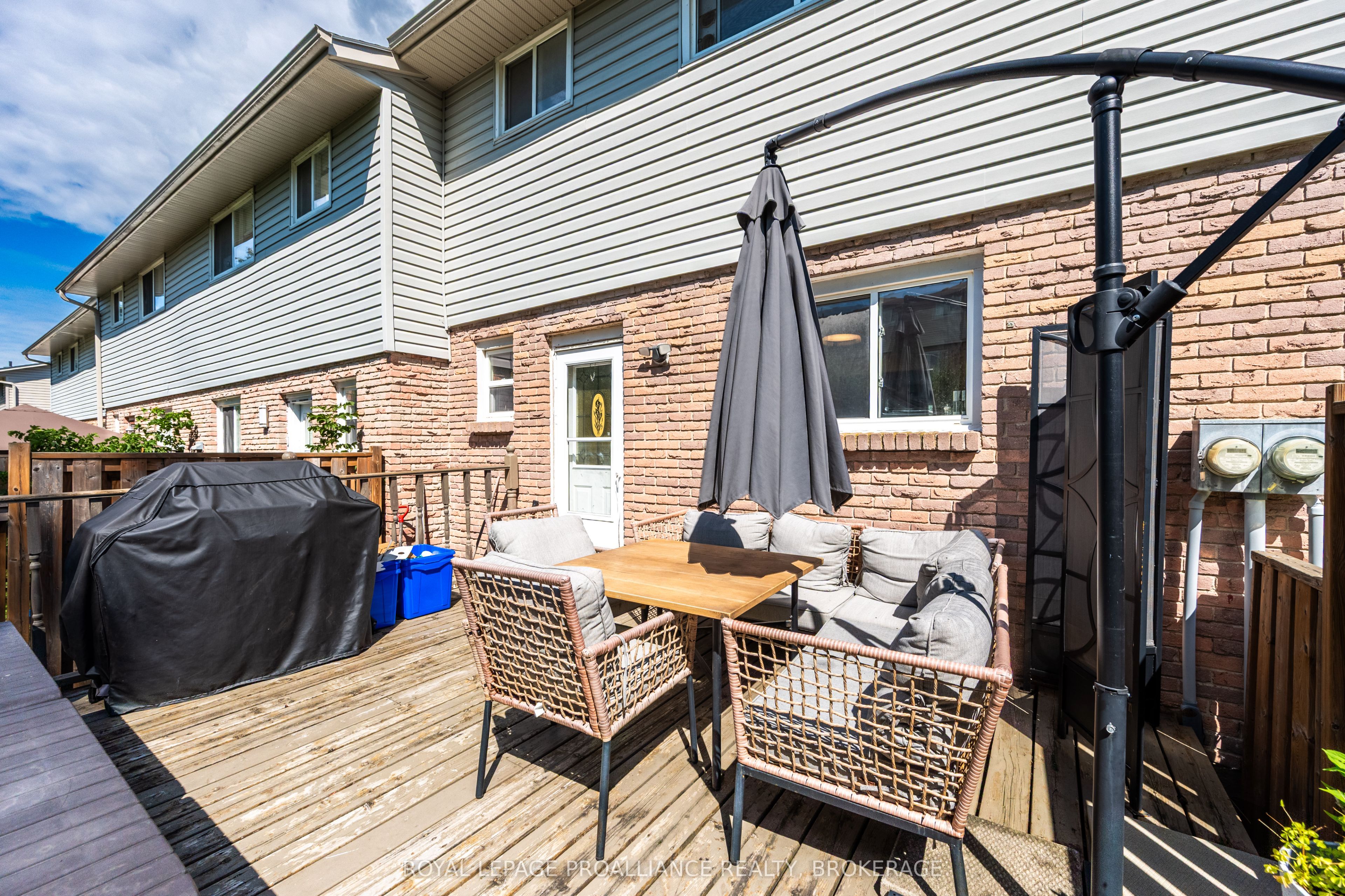 46 Rosemund Crescent Property Photo 31