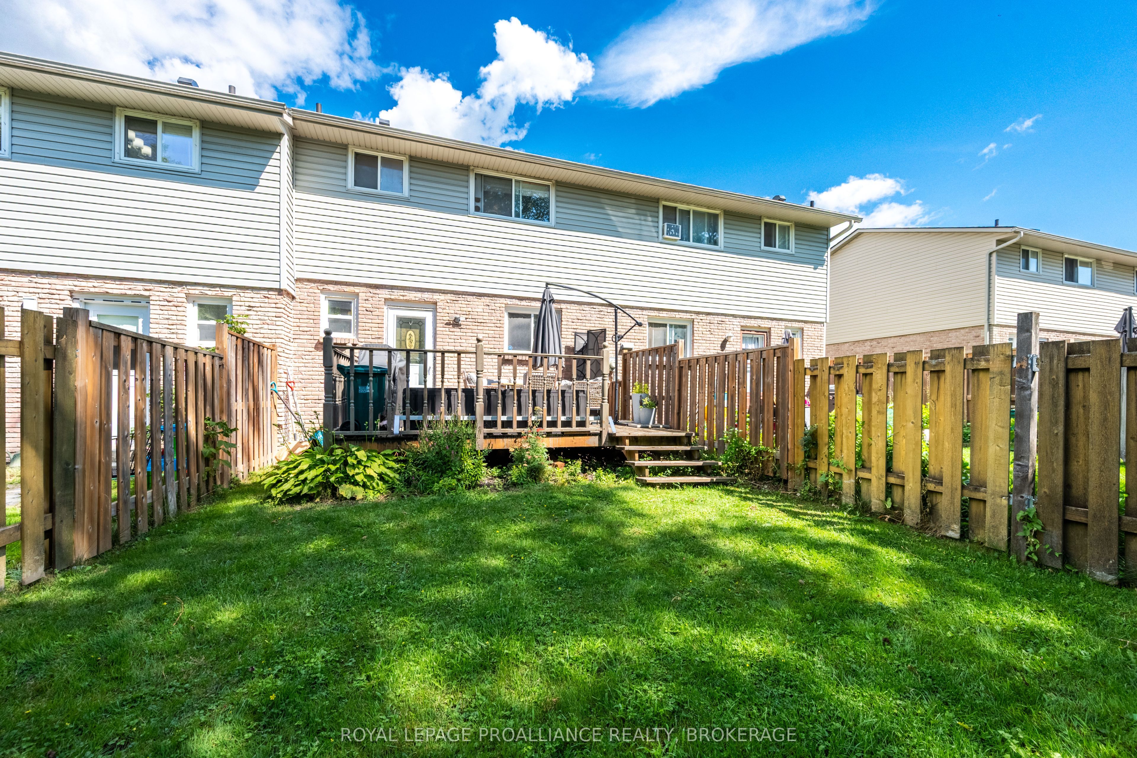 46 Rosemund Crescent Property Photo 33