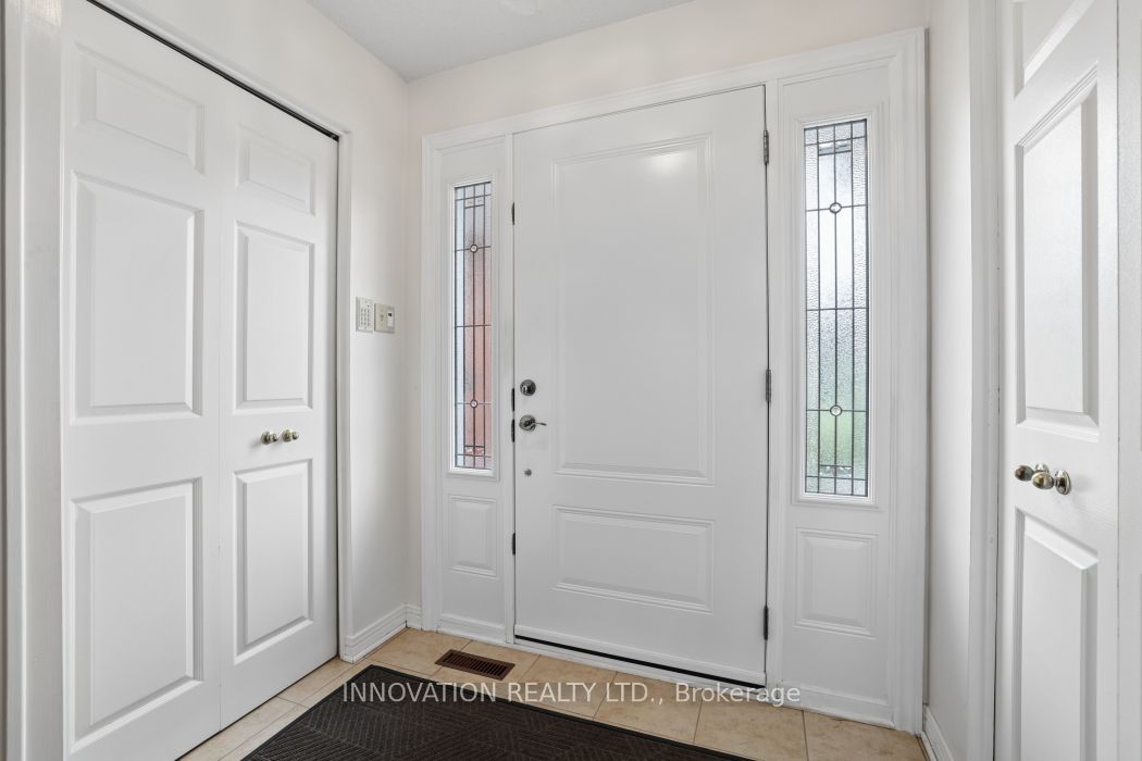 64 Thare Crescent Property Photo 4