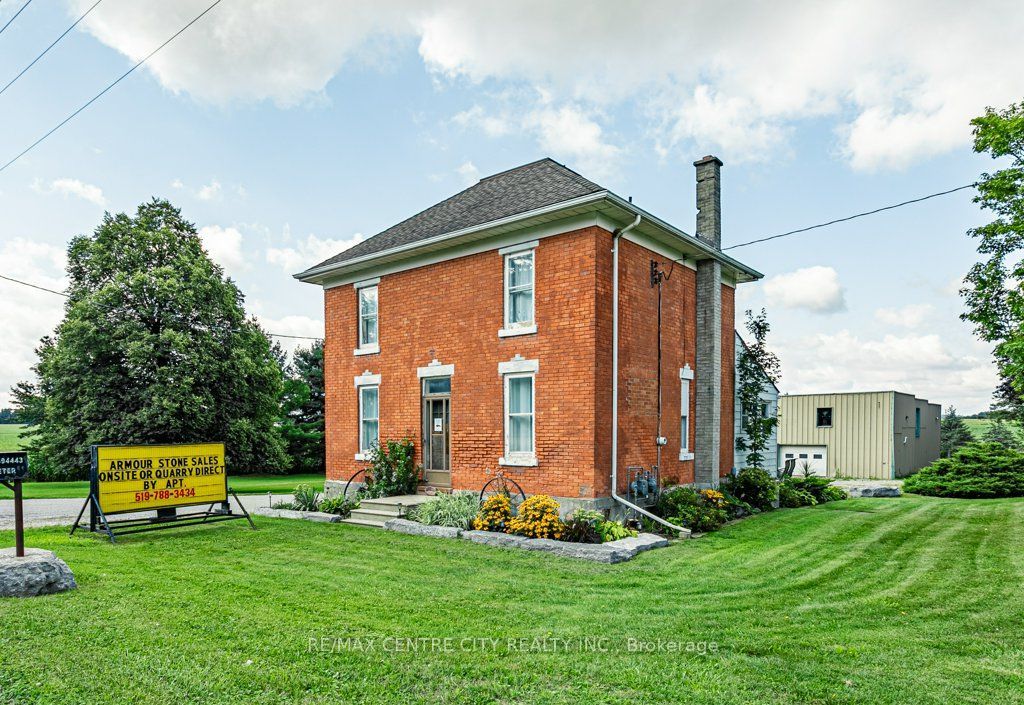 594443 Highway 59 Road Property Photo 3