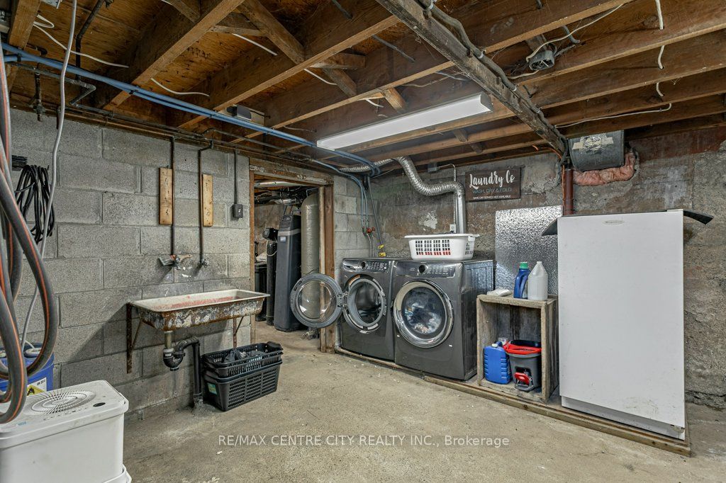 594443 Highway 59 Road Property Photo 21