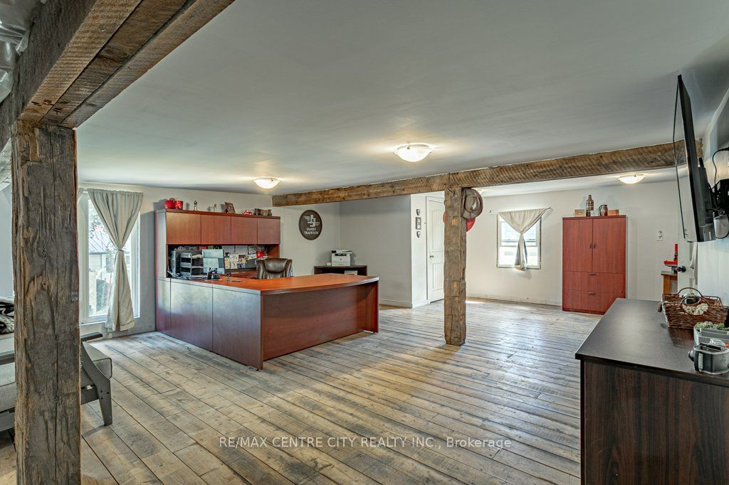 594443 Highway 59 Road Property Photo 23