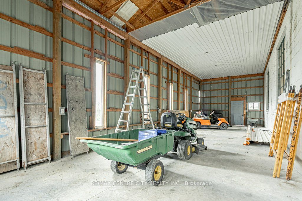 594443 Highway 59 Road Property Photo 29
