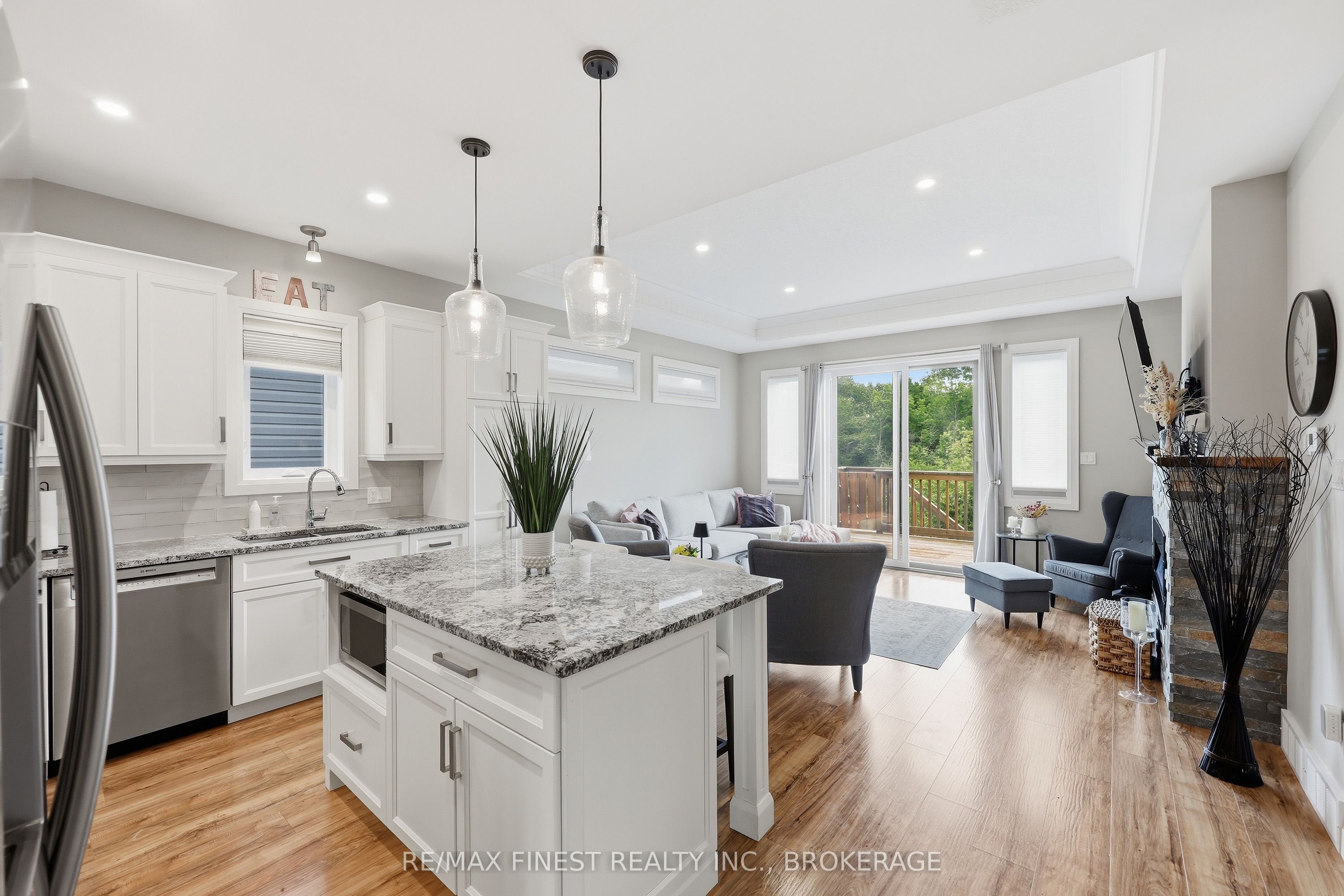 386 Nalon Road Property Photo 8