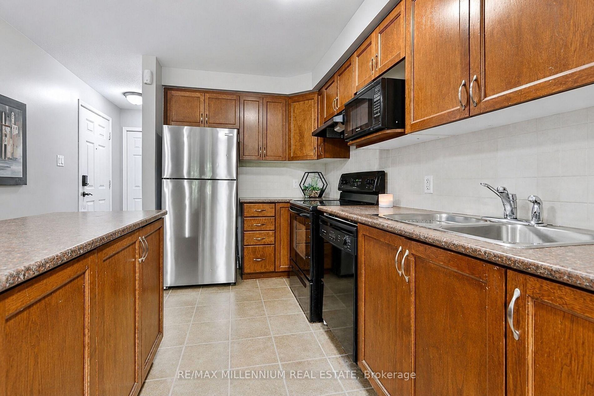 267 Keltie Private Property Photo 8